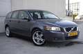 Volvo V50 2.4 Edition II Automaat, Leder, 1ste eigenaar! NAP Grijs - thumbnail 2