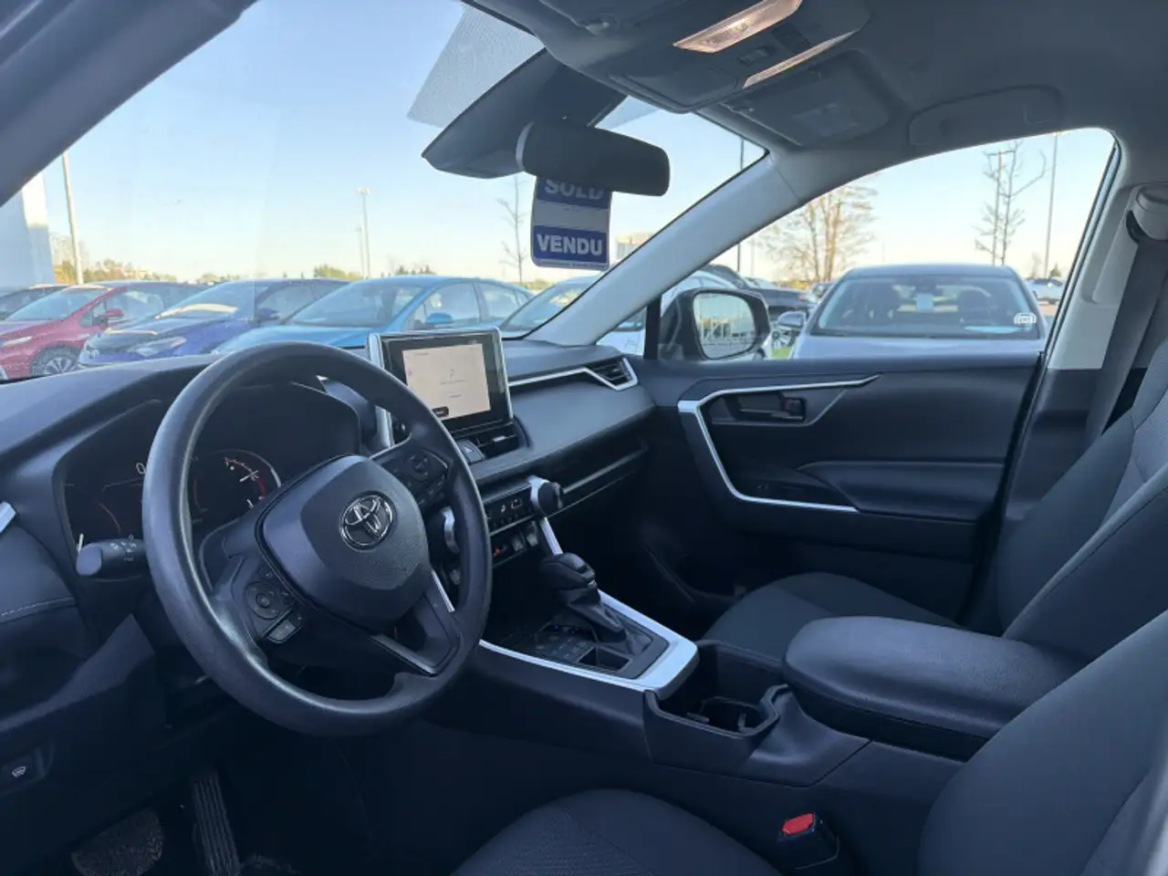 Toyota RAV 4 снимка Toyota RAV 4
