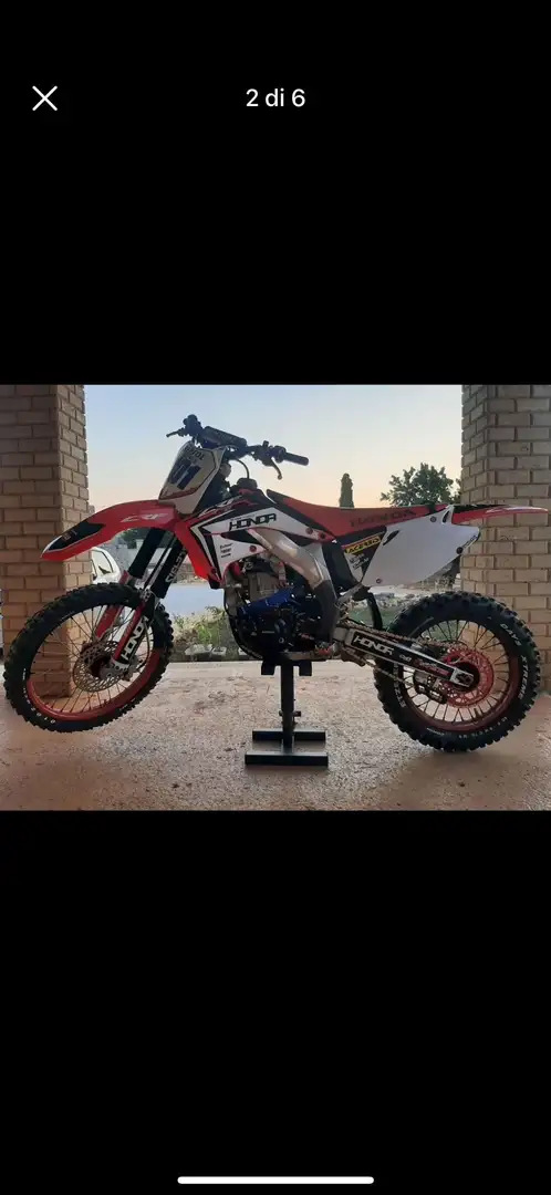 Honda CRF 450 HONDA CRF 450 R - 1