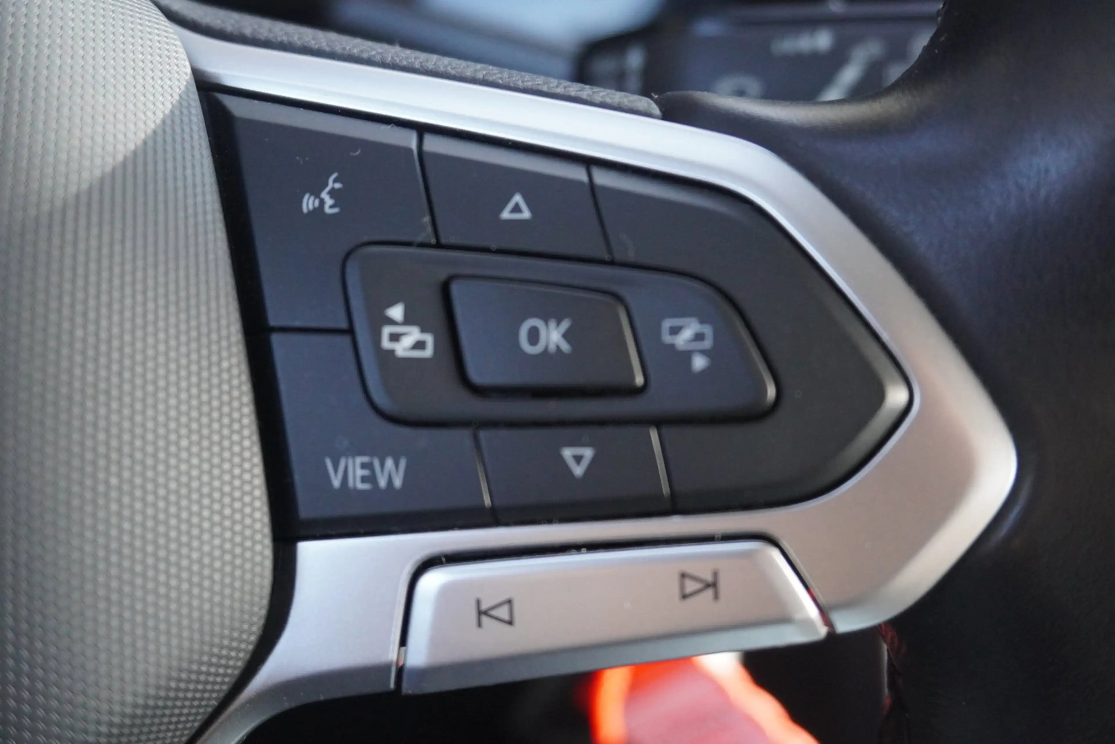 Volkswagen T-Cross 1.0 TSI Life Airco/Cruise/Trekhaak — photo 13