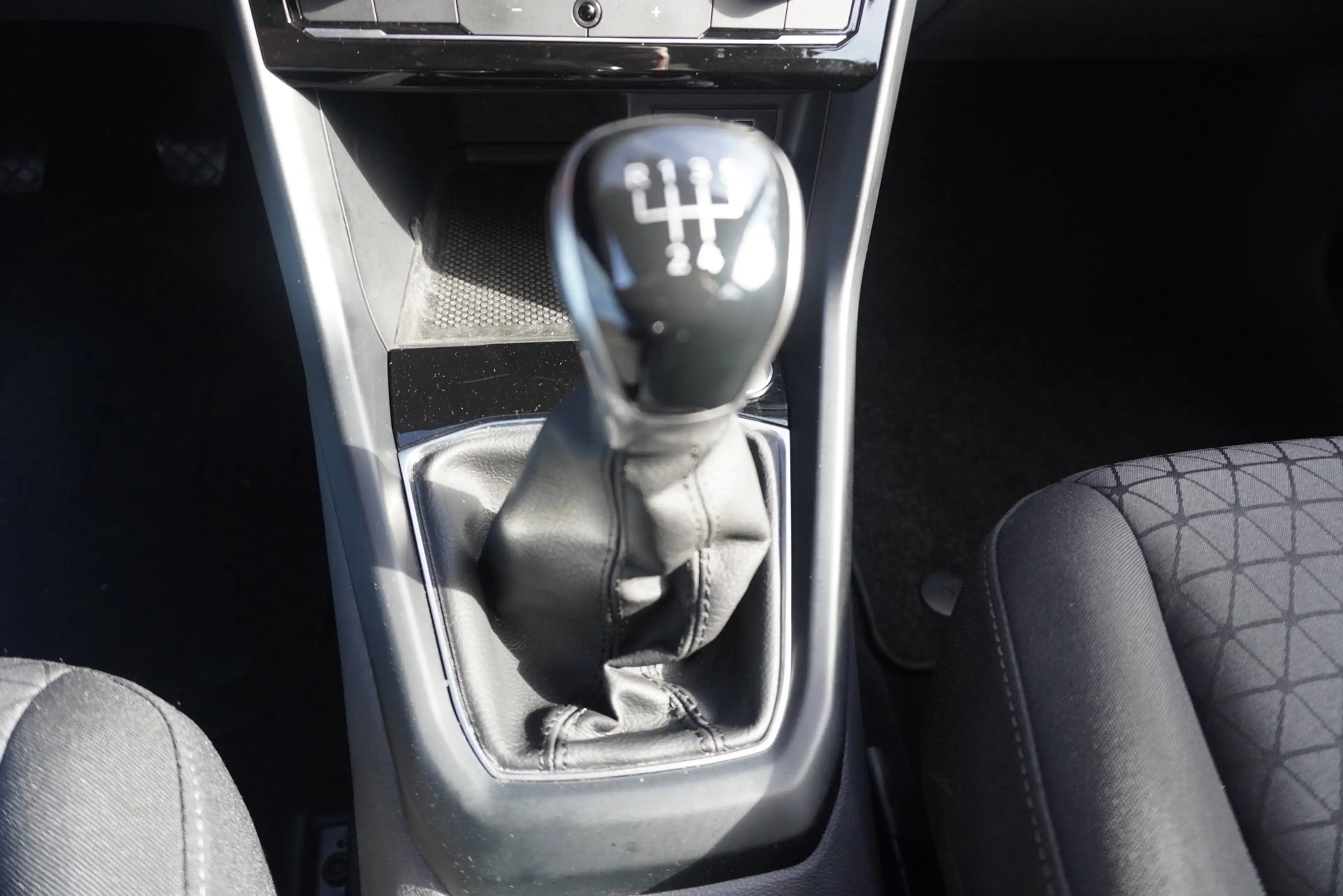 Volkswagen T-Cross 1.0 TSI Life Airco/Cruise/Trekhaak — photo 22