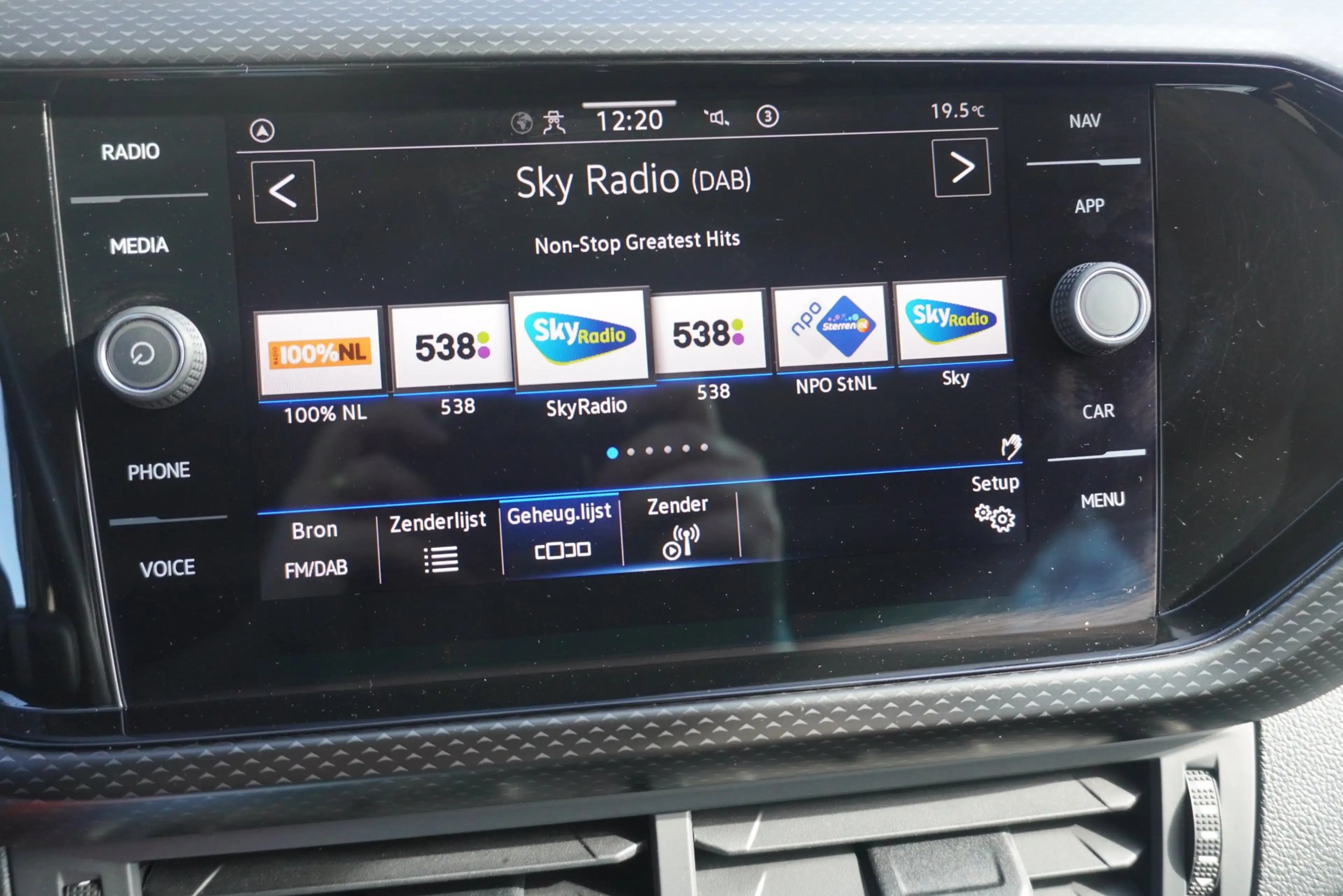 Volkswagen T-Cross 1.0 TSI Life Airco/Cruise/Trekhaak — photo 18