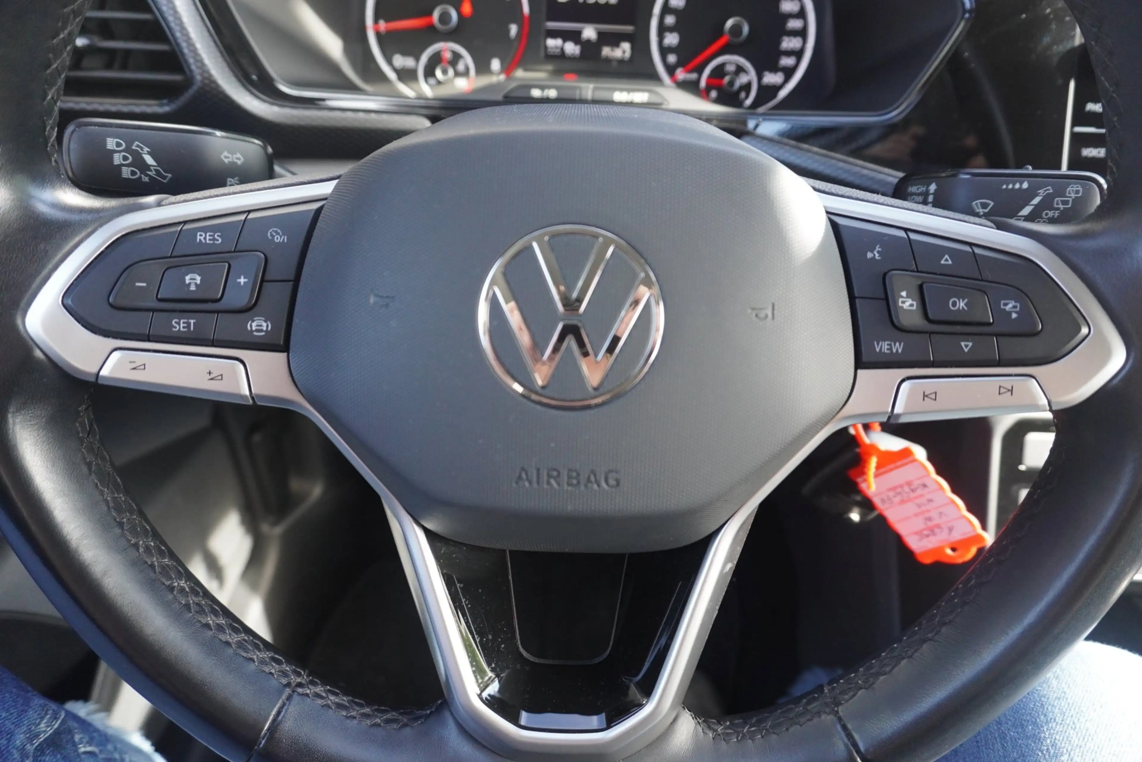 Volkswagen T-Cross 1.0 TSI Life Airco/Cruise/Trekhaak — photo 11