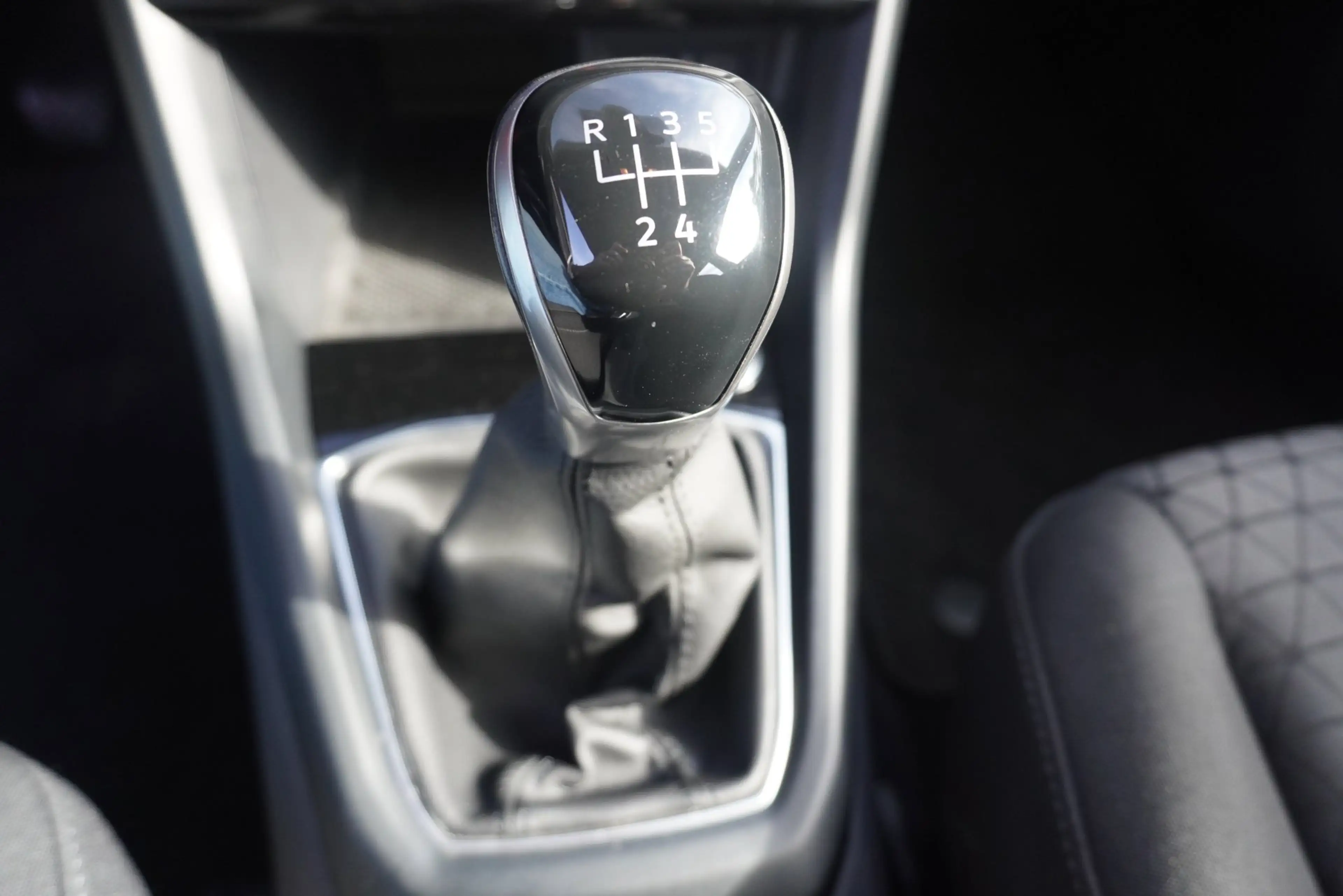 Volkswagen T-Cross 1.0 TSI Life Airco/Cruise/Trekhaak — photo 24