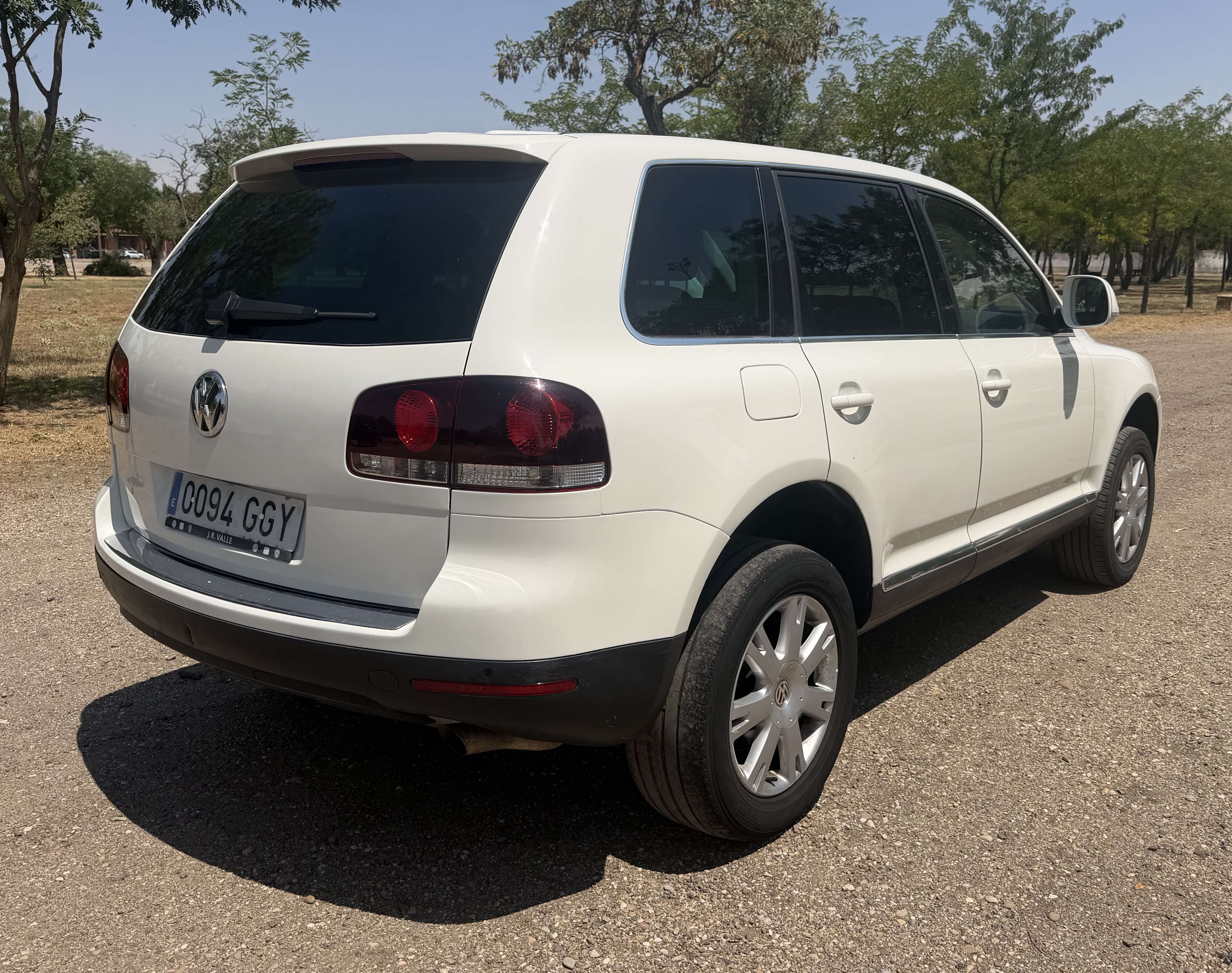 Volkswagen Touareg 3.0TDI 240 - foto 1
