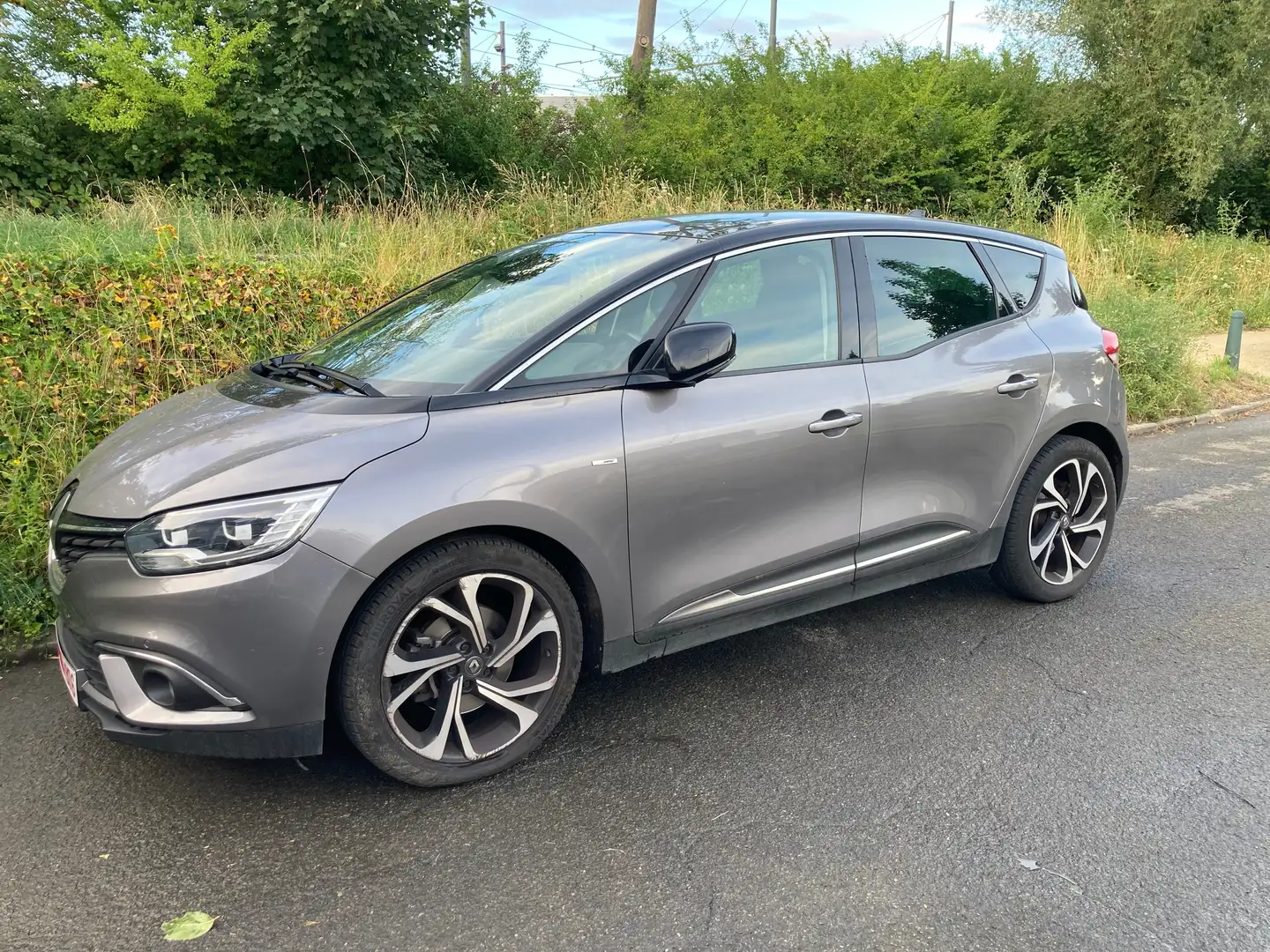 Renault Scenic Scenic 1.33 TCe Bose Edition EDC GPF (EU6.2) Gris - 1