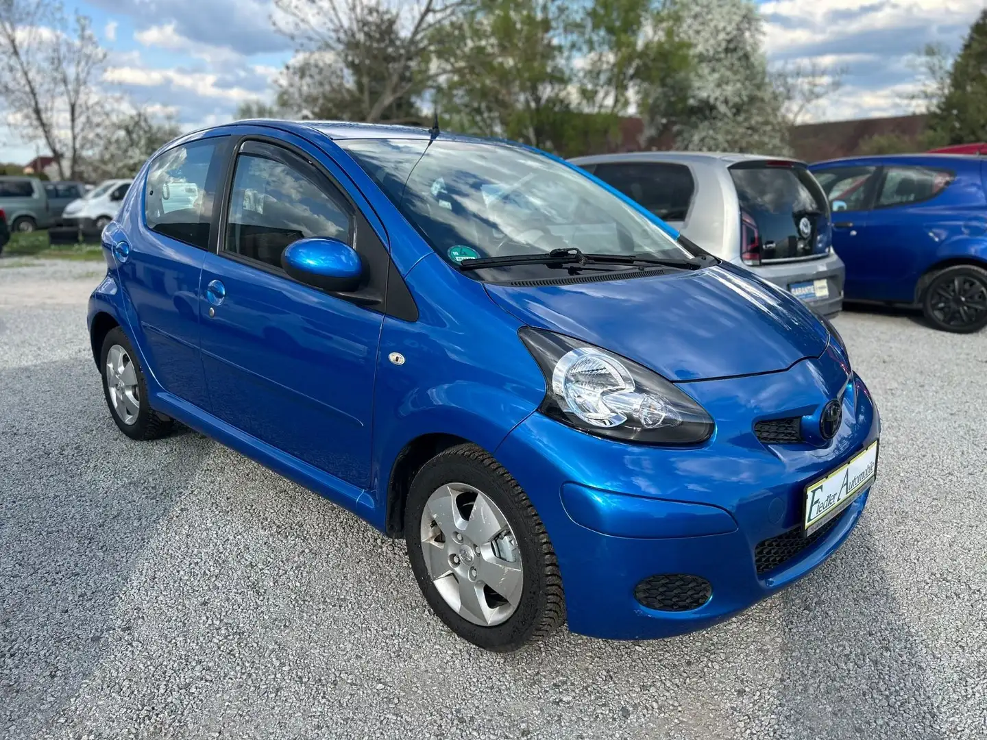Toyota Aygo (X) 1,0 Blue / Klima / Tüv 02.27 / 5-türig Blau - 2