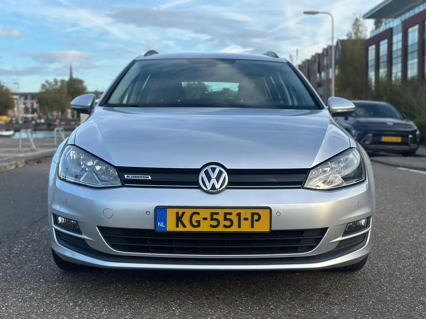 Volkswagen Golf Variant 1.0 TSI CLIMA CRUISE CLIMA 2 EIG PDC Grijs - 2