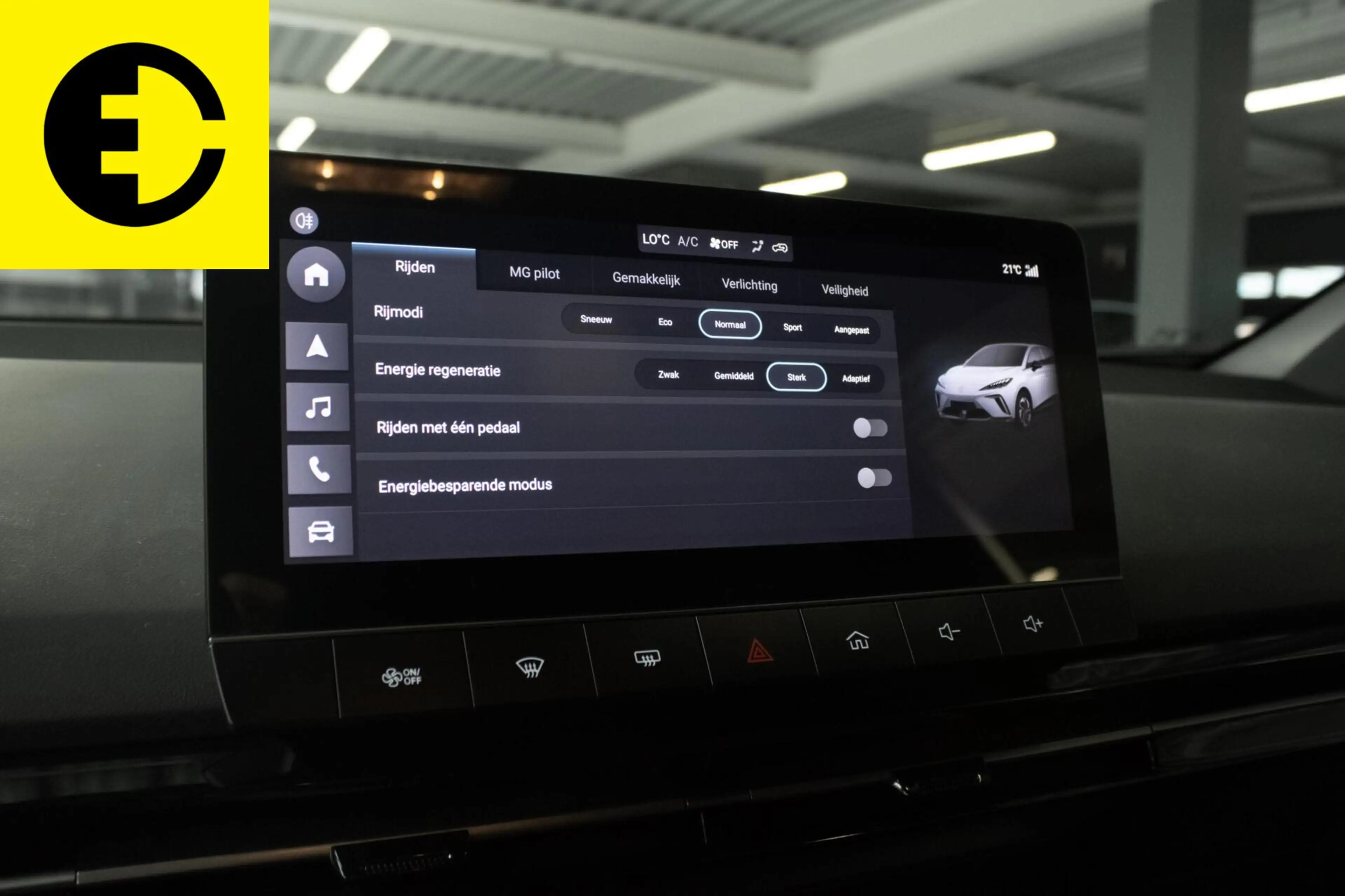 MG MG4 Comfort 64 kWh | 96,9% SOH | Cruise | Half leder — photo 23