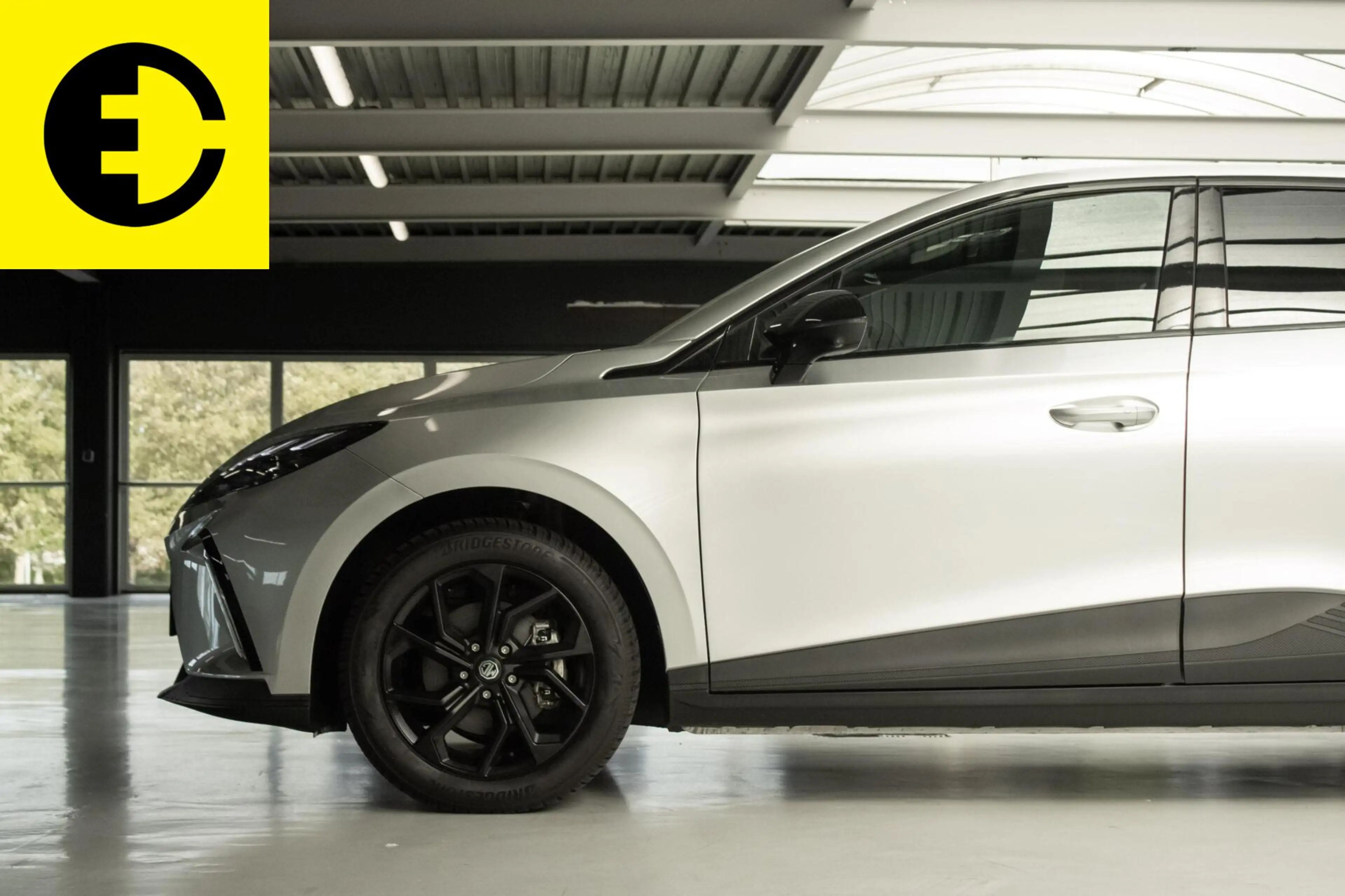 MG MG4 Comfort 64 kWh | 96,9% SOH | Cruise | Half leder — photo 16