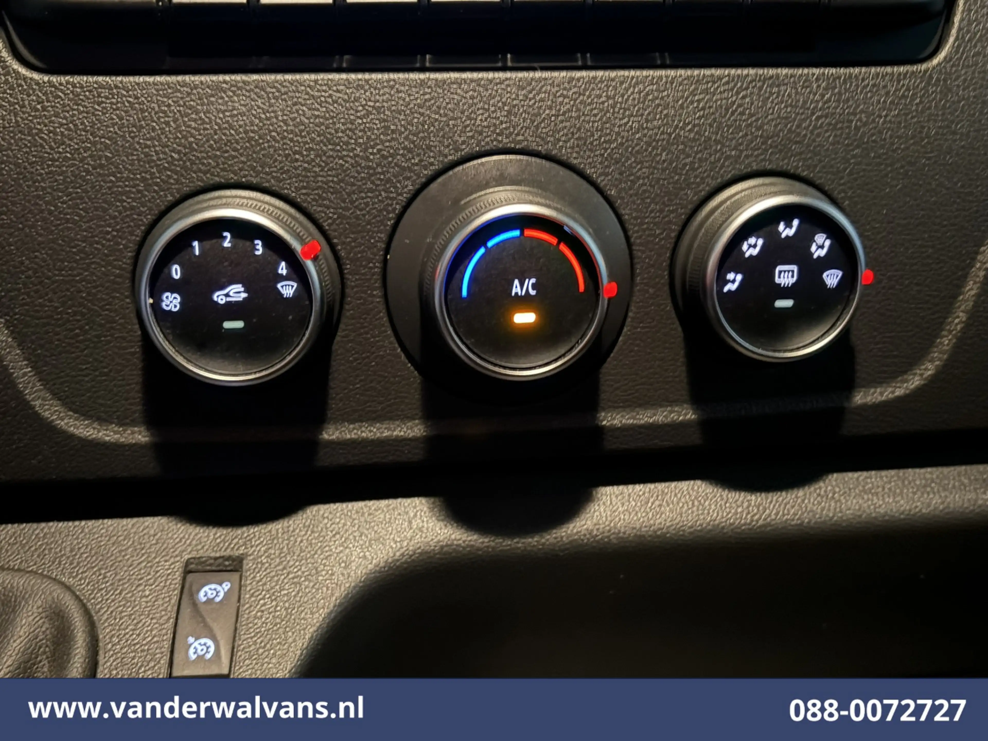 Renault Master 2.3 dCi 146pk Bakwagen 225cm Hoog Laadklep Euro6 A — photo 6