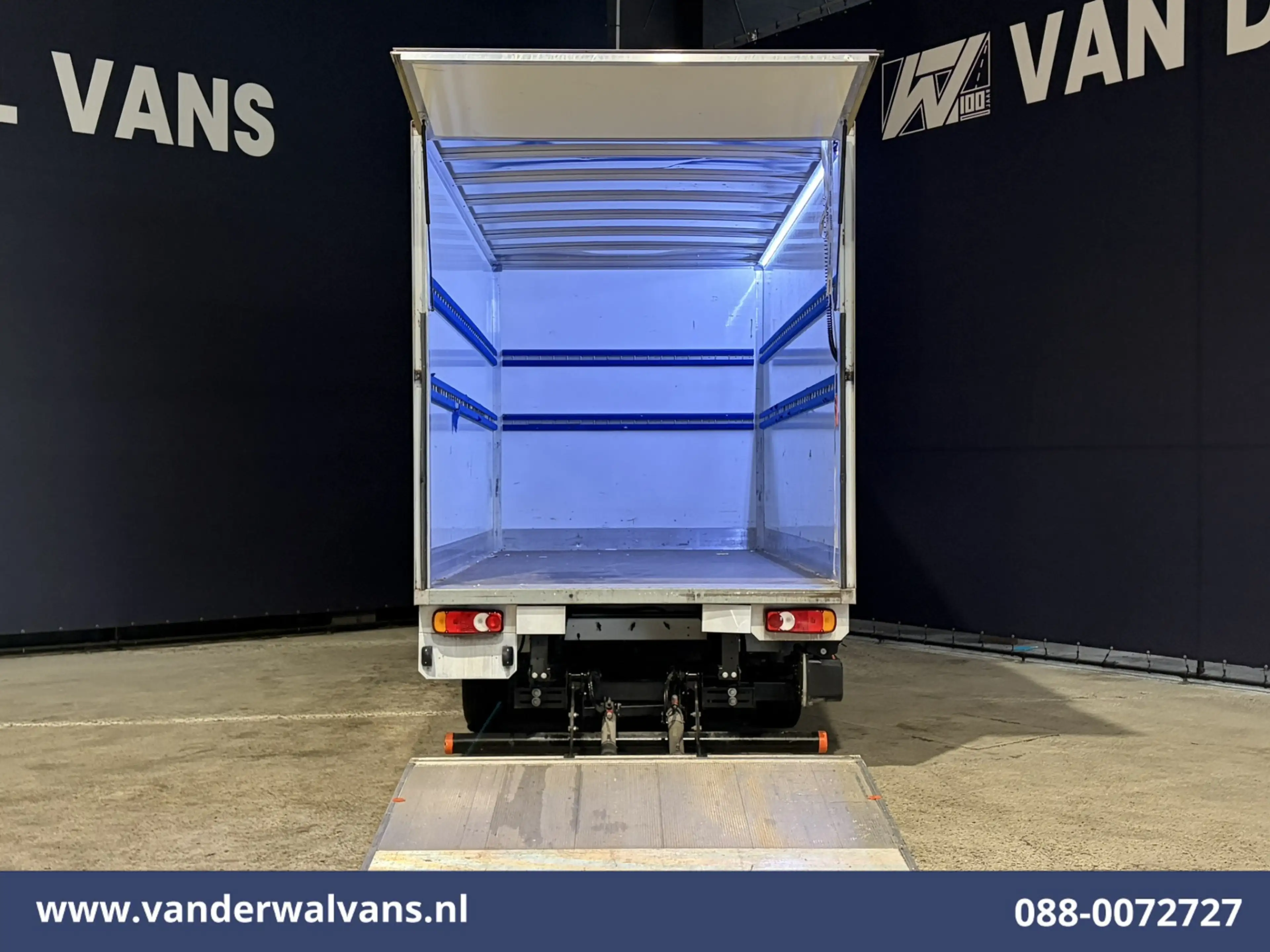 Renault Master 2.3 dCi 146pk Bakwagen 225cm Hoog Laadklep Euro6 A — photo 2