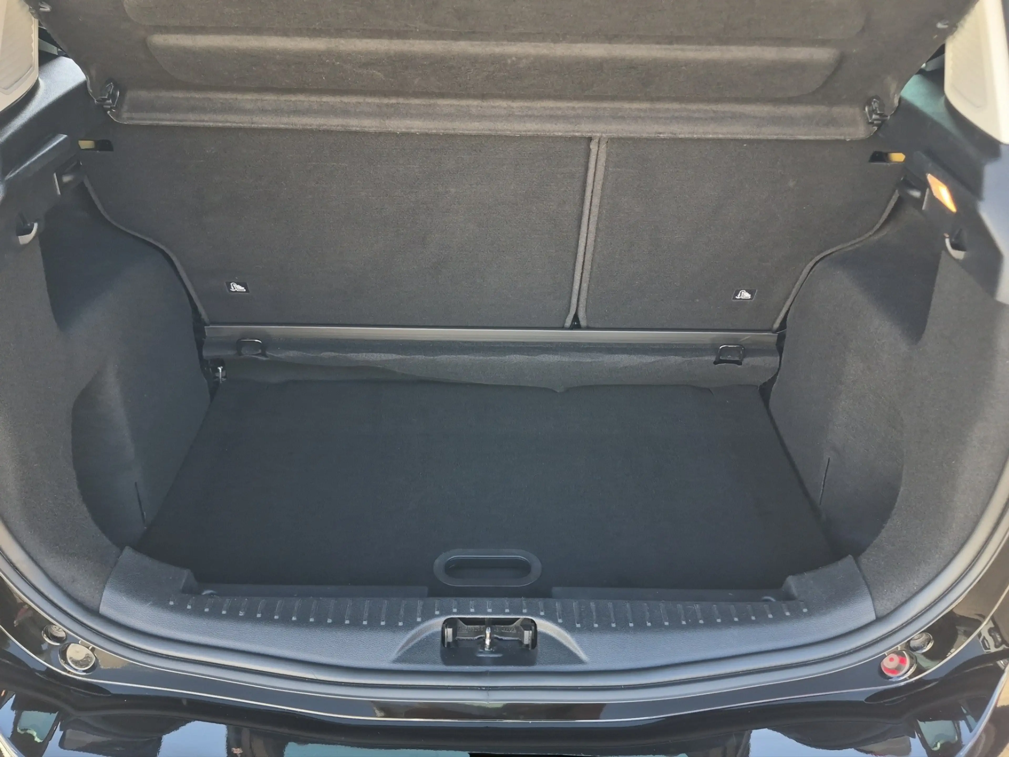 Ford B-Max Sync Edition — photo 11