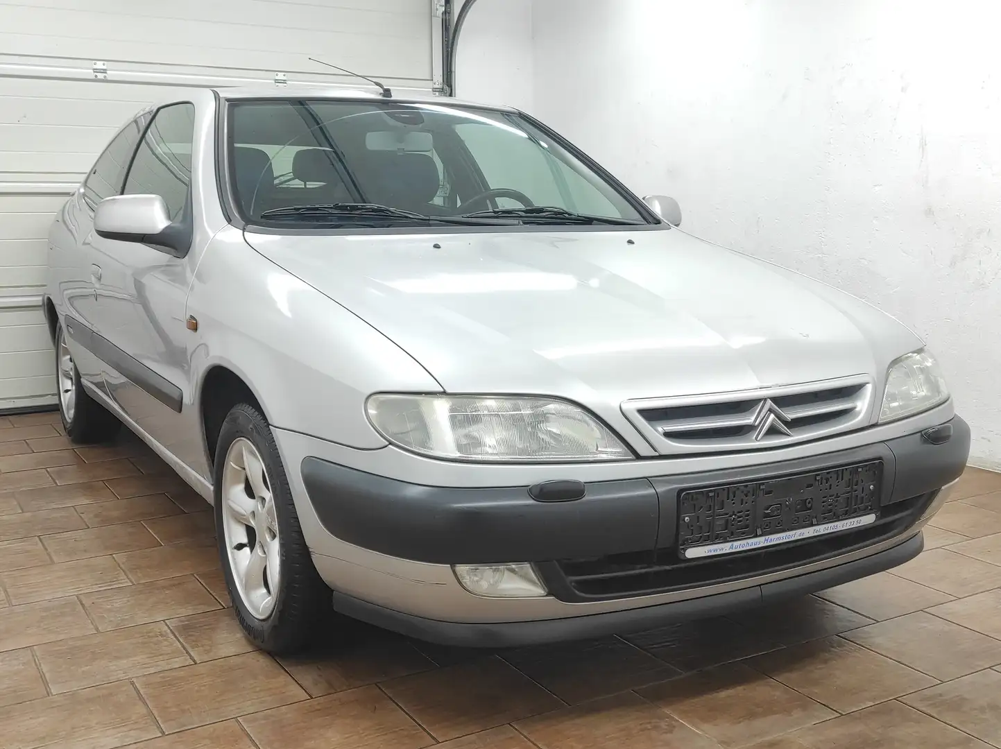 Citroen Xsara 1.8i 16V VTS *TÜV NEU* SHZ ALLWETTER RADIO SERV Plateado - 2