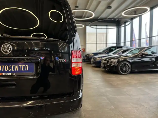 Volkswagen Caddy view 6