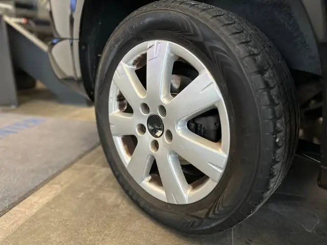 Volkswagen Caddy view 15