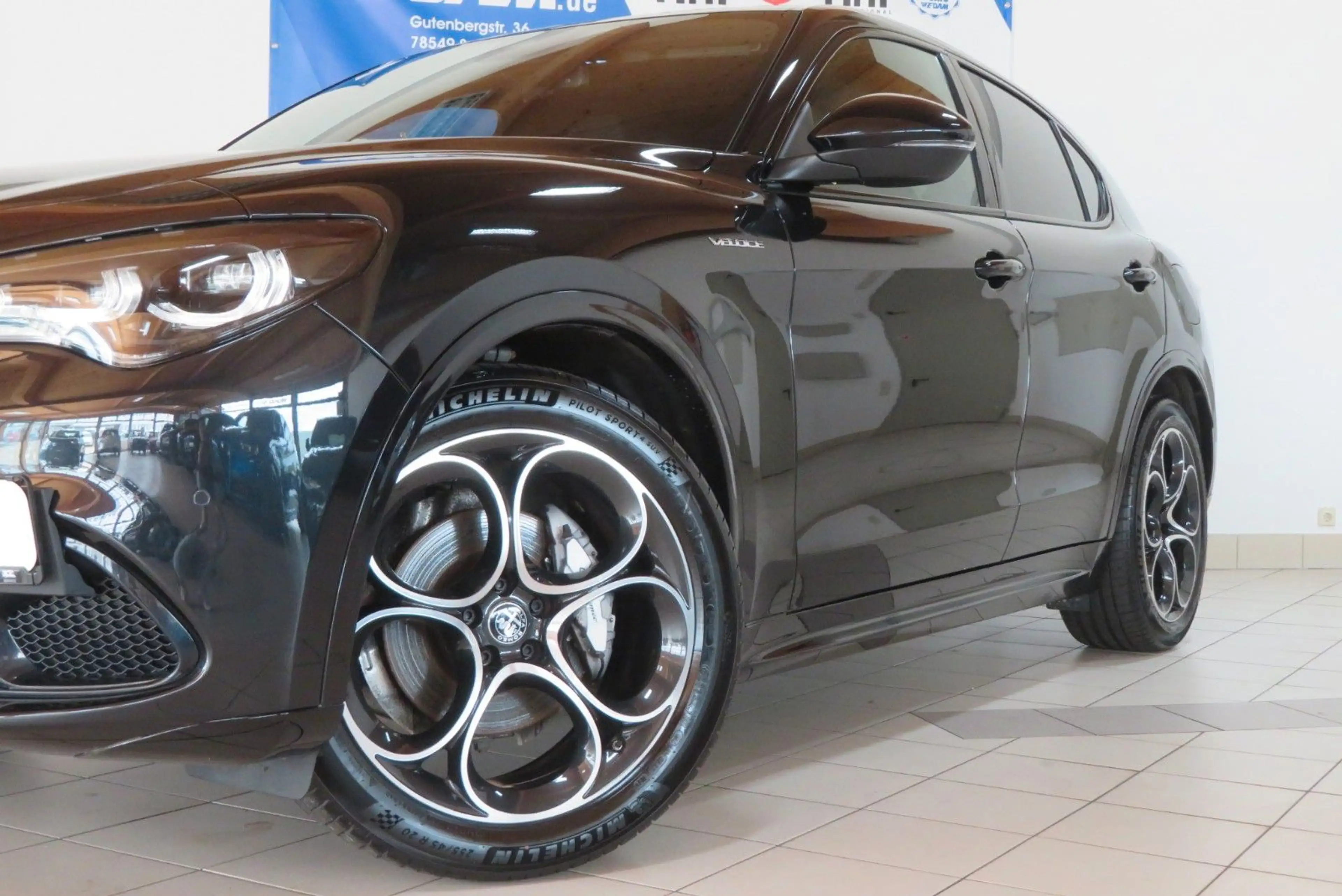 Alfa Romeo Stelvio Veloce Q4 2.2 Diesel 210PS *AHK* — photo 7