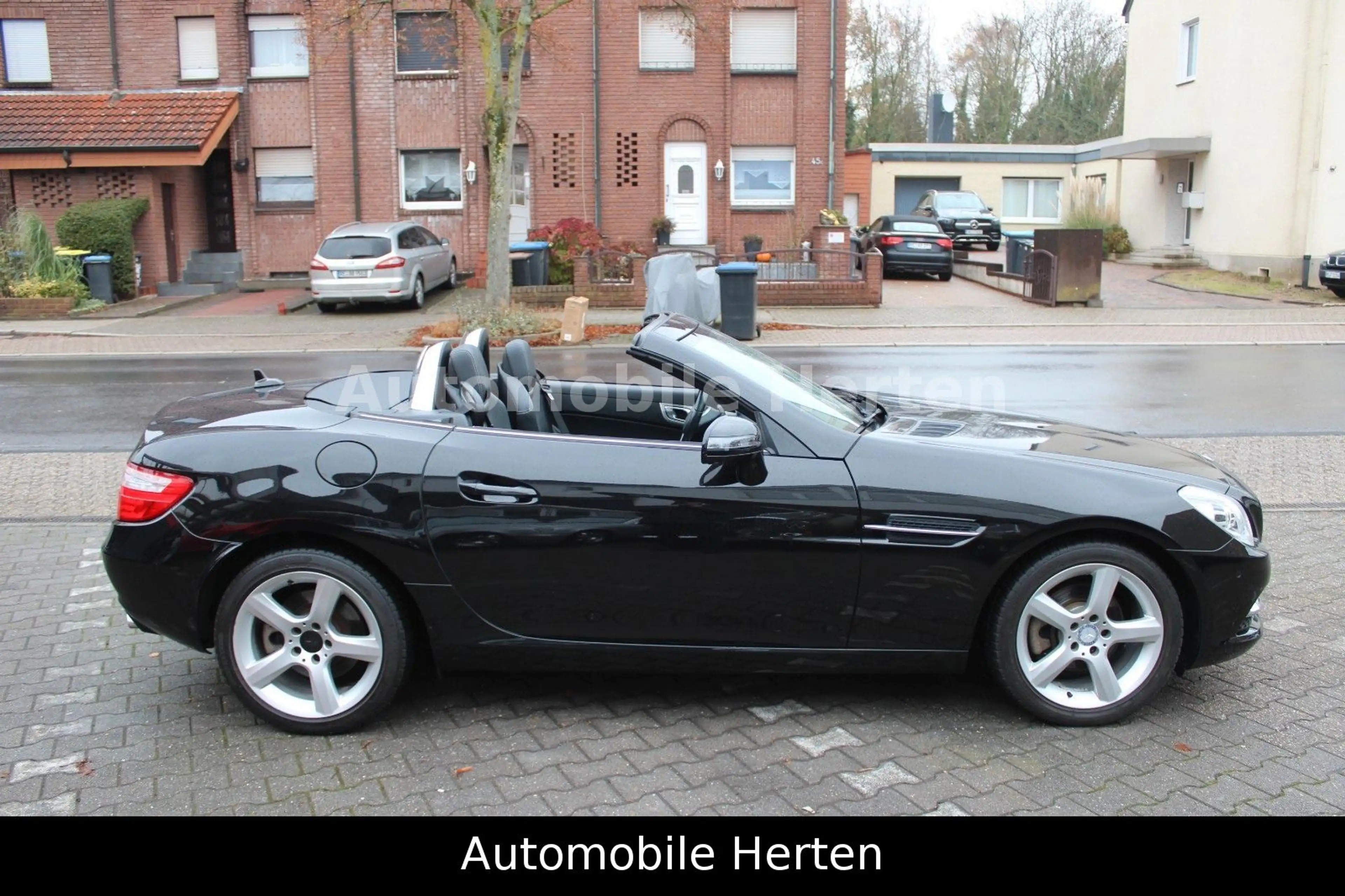 Mercedes-Benz SLK 200 BlueEfficiency*NAVI*AIRSCARF*XENON*TOP* — photo 8