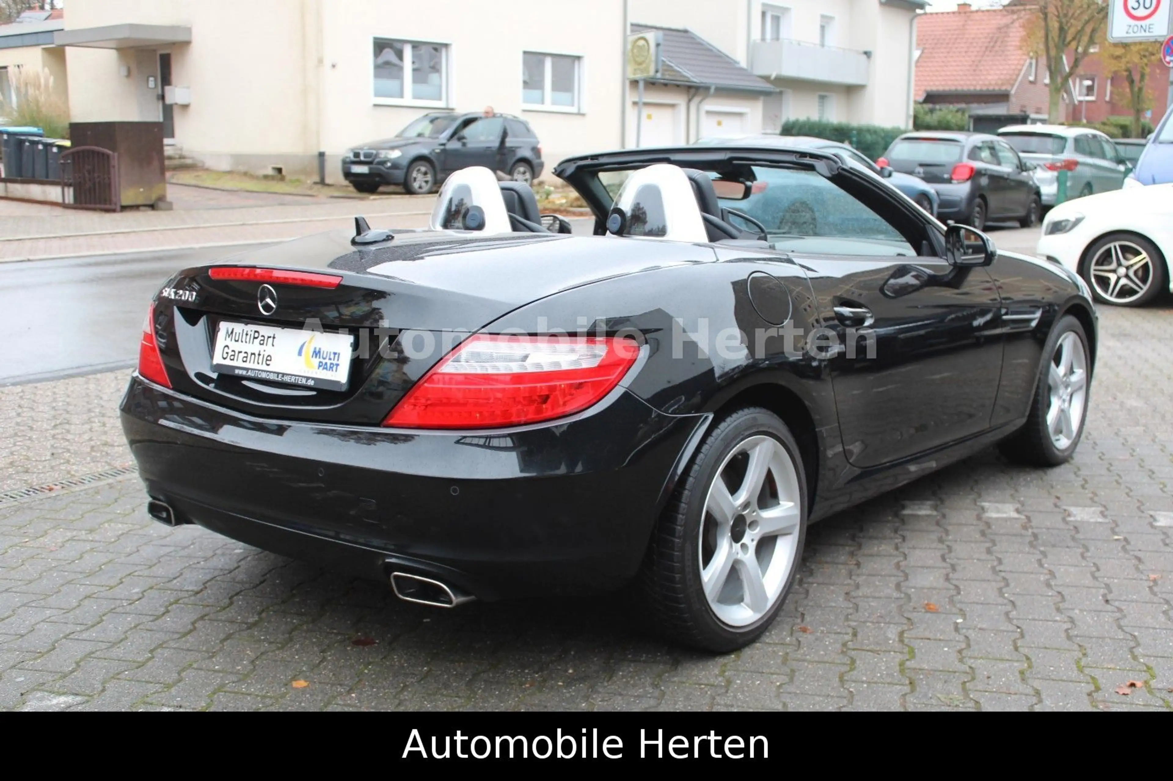 Mercedes-Benz SLK 200 BlueEfficiency*NAVI*AIRSCARF*XENON*TOP* — photo 4