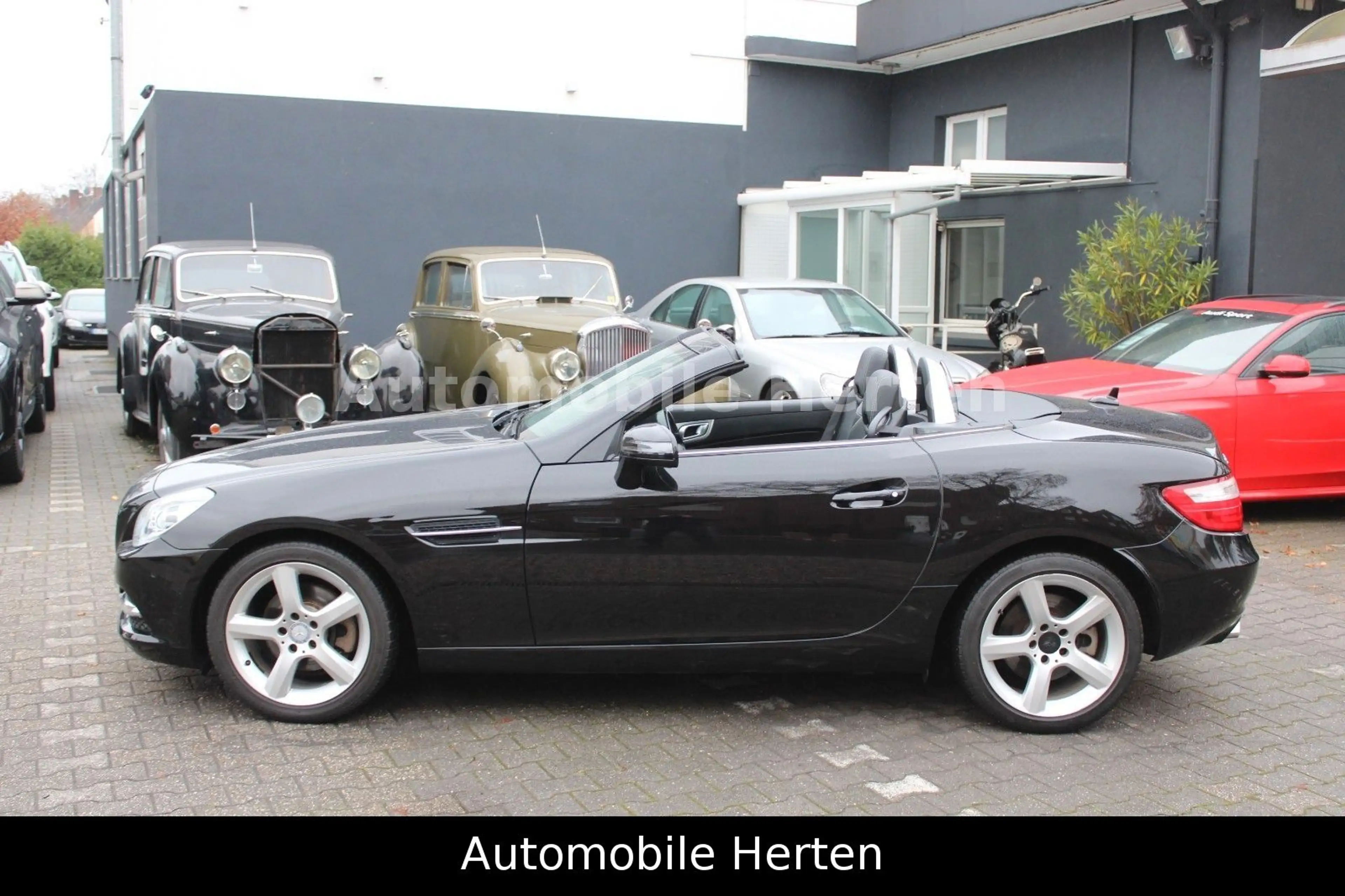 Mercedes-Benz SLK 200 BlueEfficiency*NAVI*AIRSCARF*XENON*TOP* — photo 7
