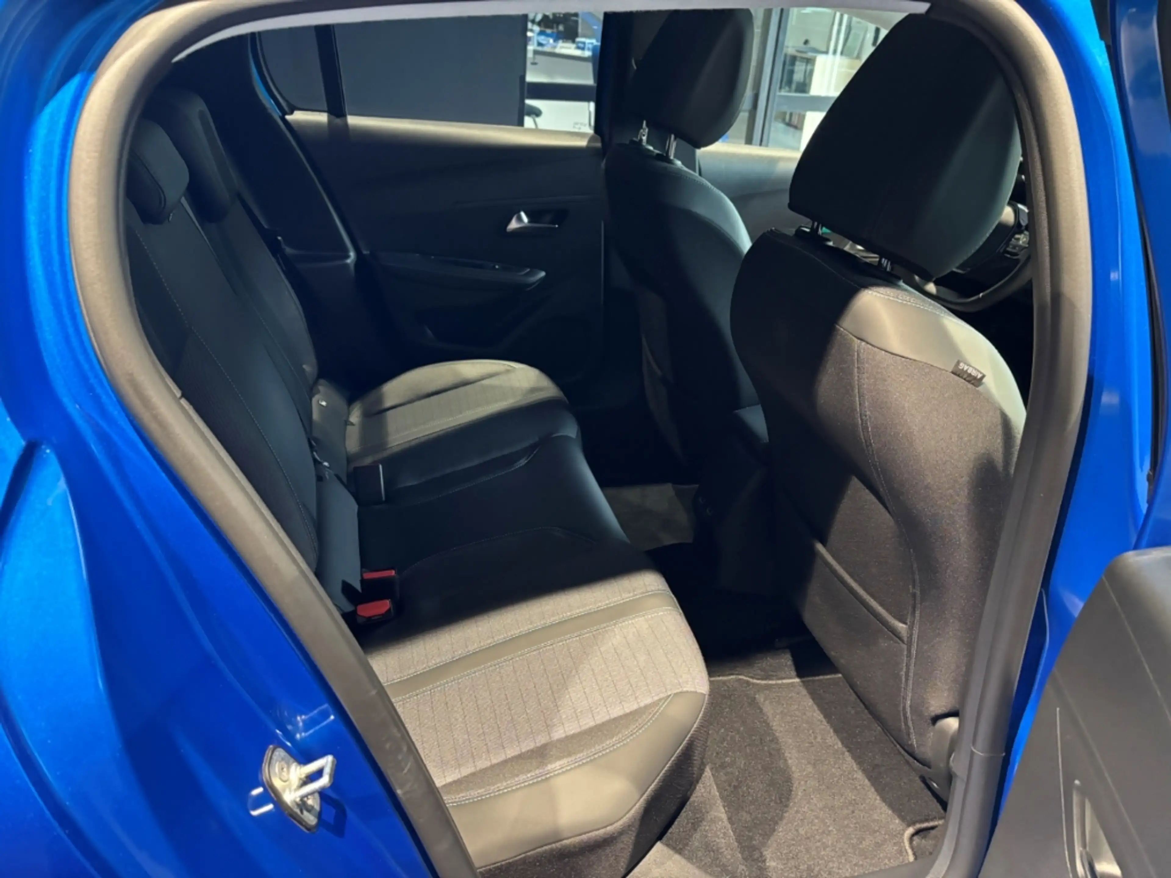 Peugeot 208 Allure Pack BlueHDi100 ACC SITZHZG DAB — photo 14