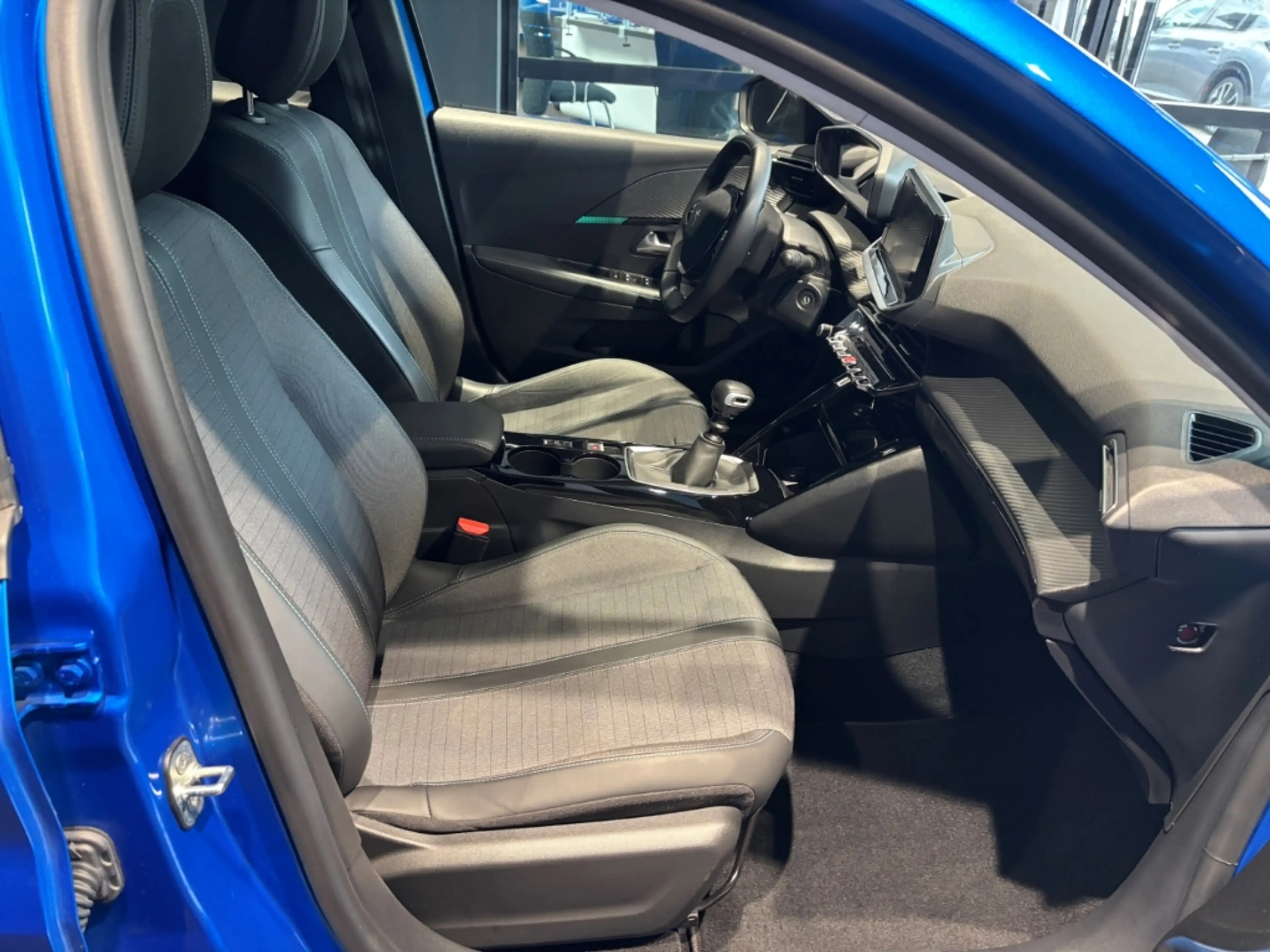 Peugeot 208 Allure Pack BlueHDi100 ACC SITZHZG DAB — photo 13