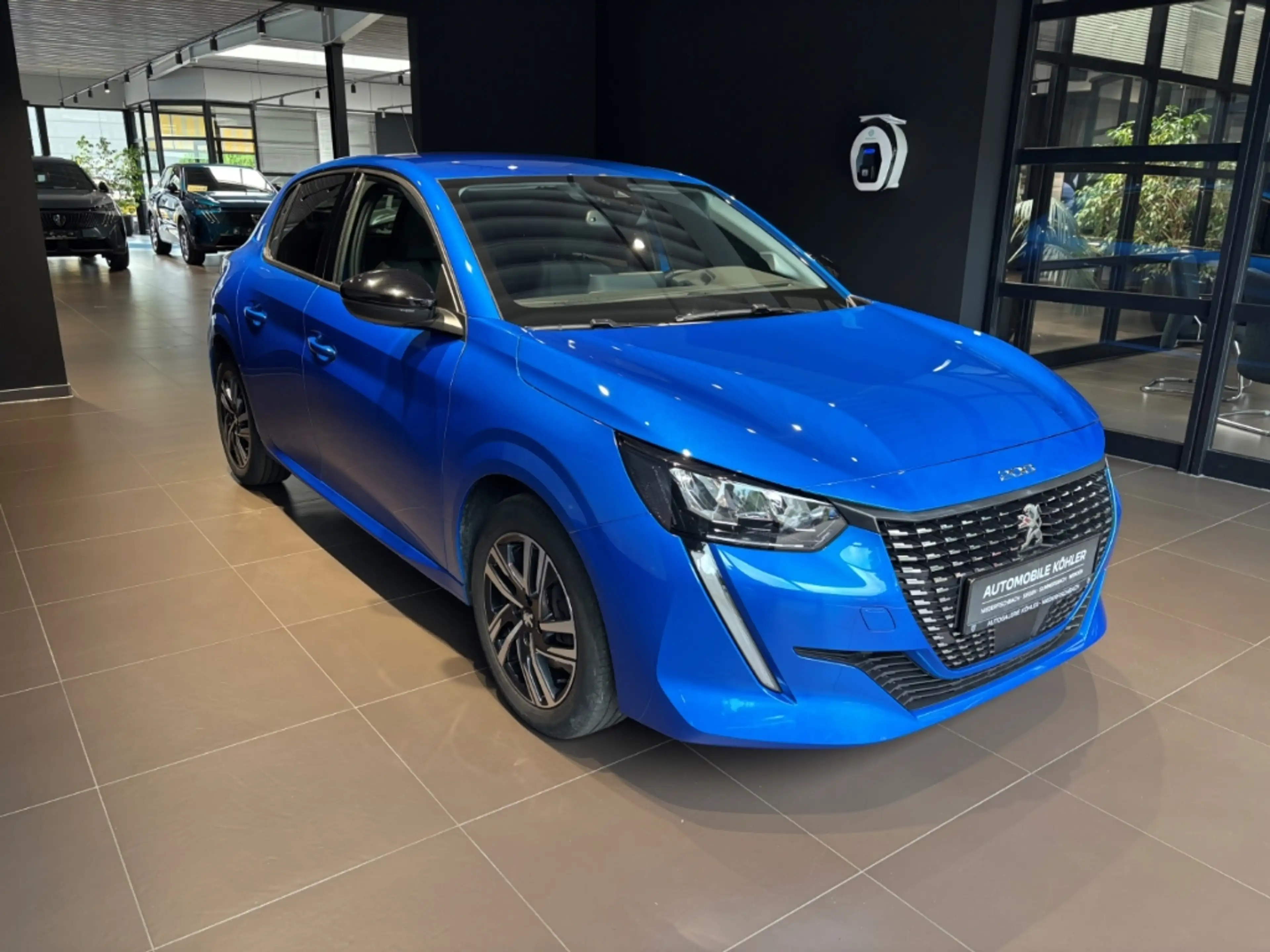 Peugeot 208 Allure Pack BlueHDi100 ACC SITZHZG DAB — photo 2