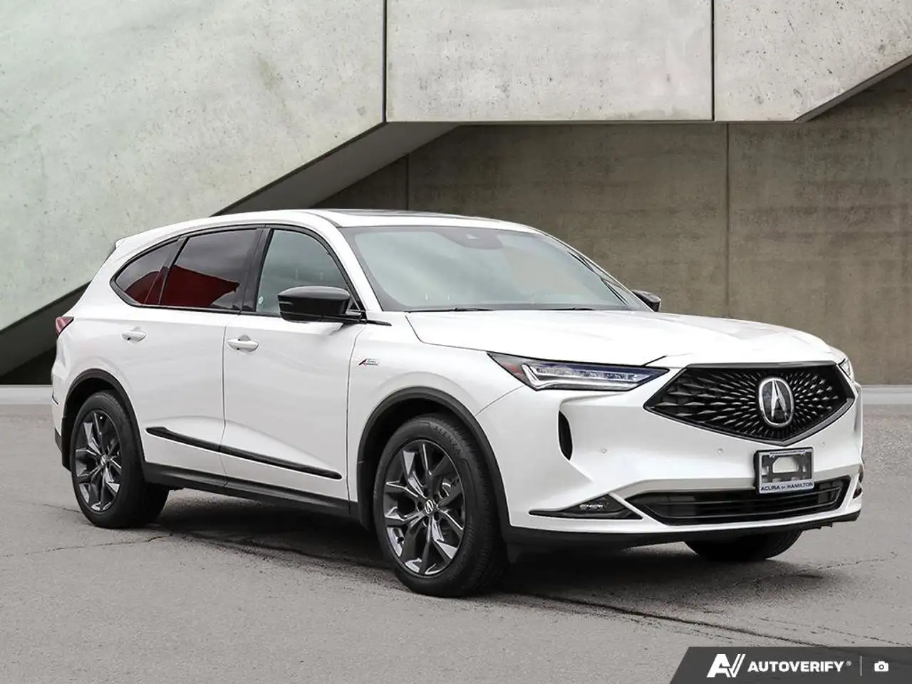Acura MDX снимка Acura MDX