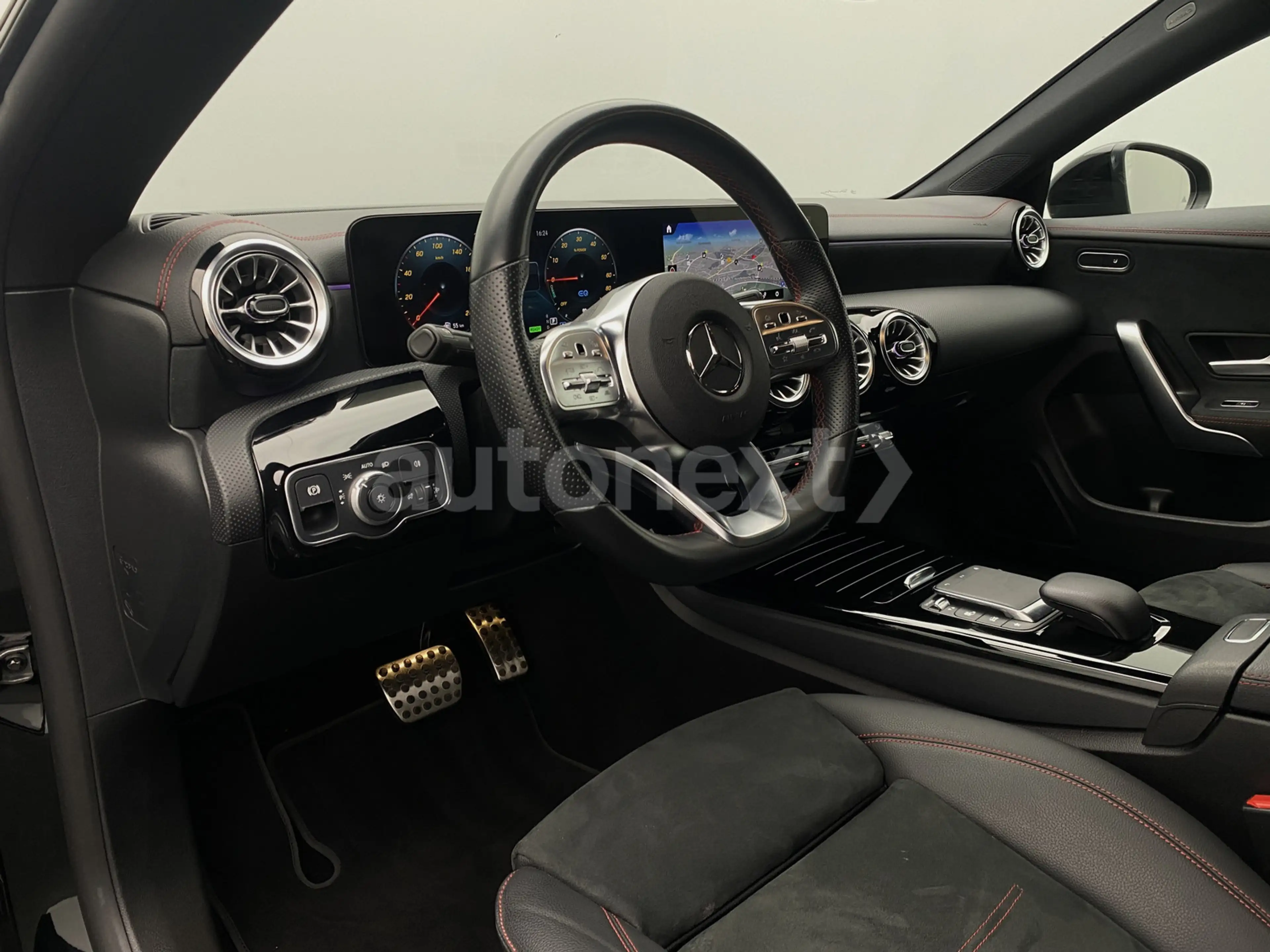 Mercedes-Benz CLA 250 e *2x AMG Line+Night* Distronic (0673) — photo 15