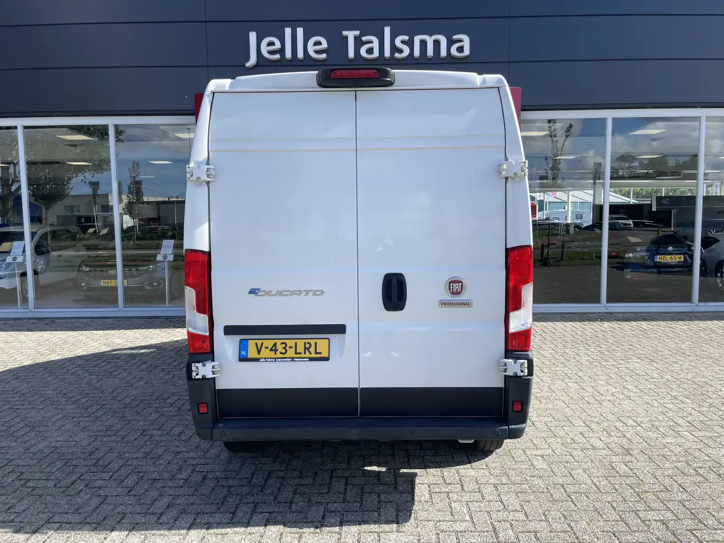 Fiat Ducato E-Ducato 3.5T L2H2 47 kWh | Camera | Mistlampen | Wit - 2