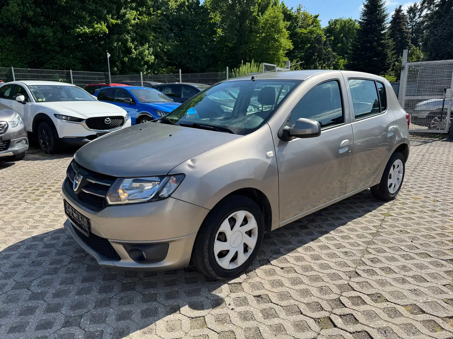 Dacia Sandero Dacia Sandero*1.HAND*EURO5b*ECO* - 1
