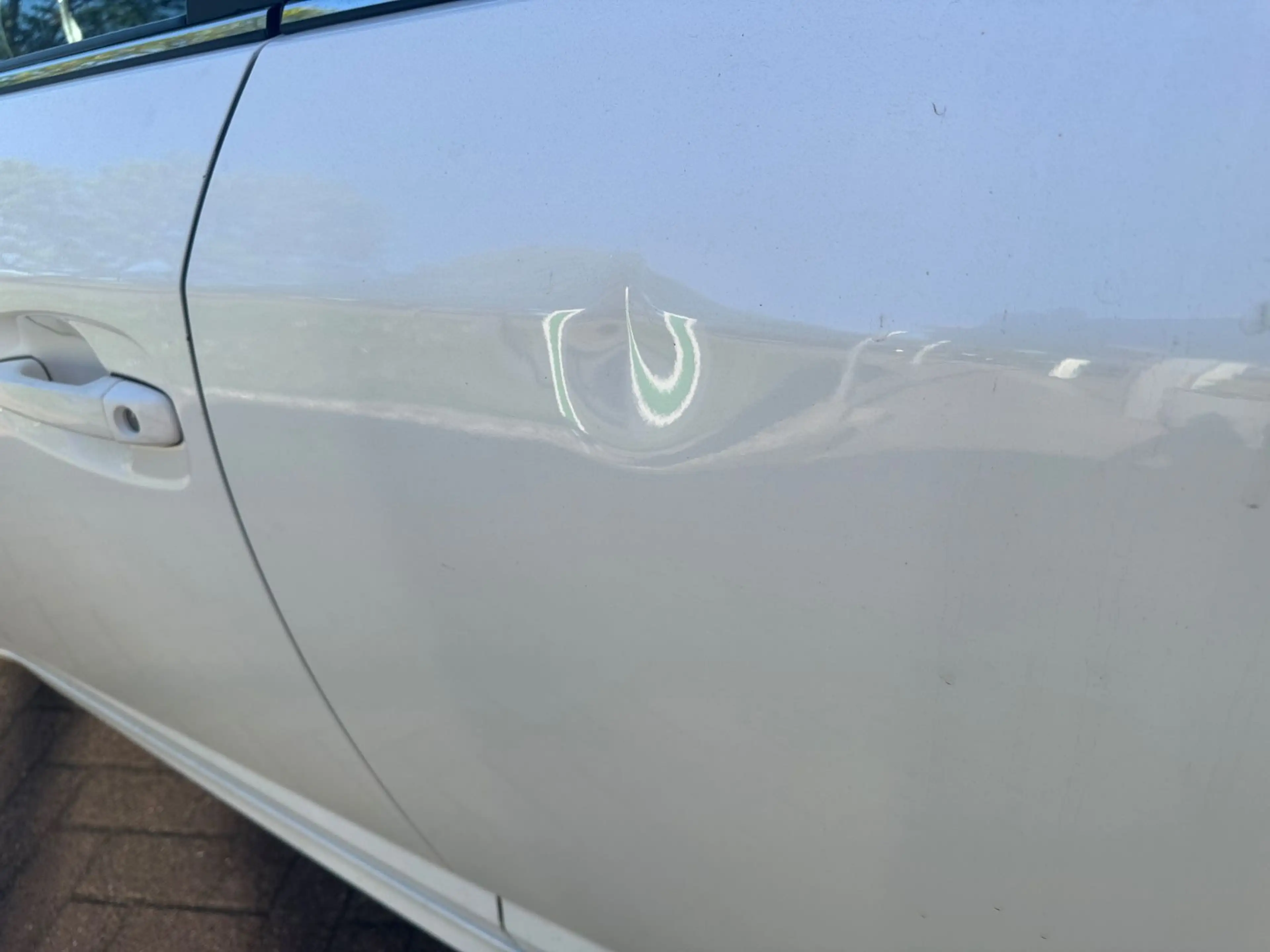Toyota Avensis Touring Sports Edition-S — photo 10