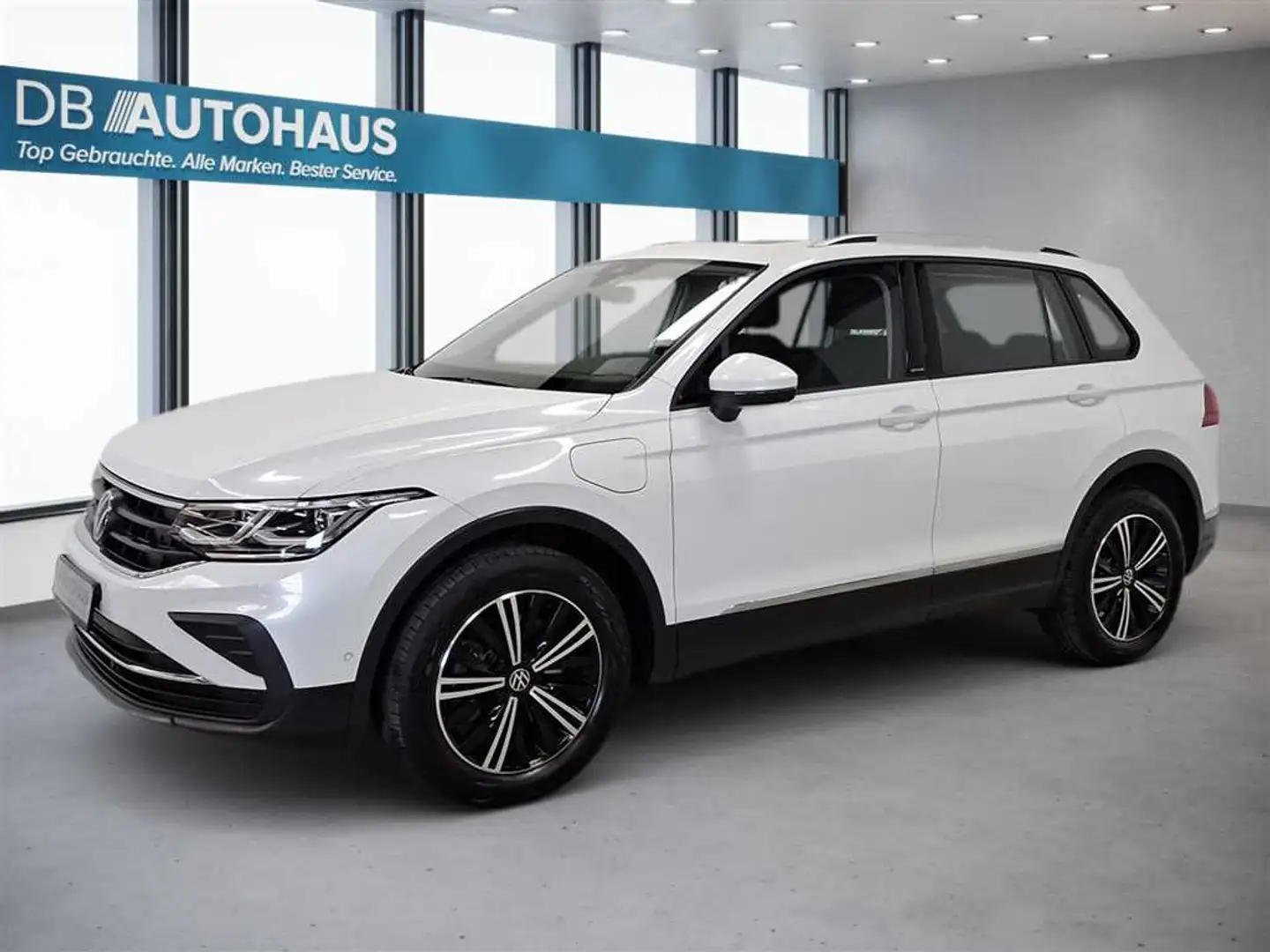 Volkswagen Tiguan Active 1.4 eHybrid DSG Wit - 1