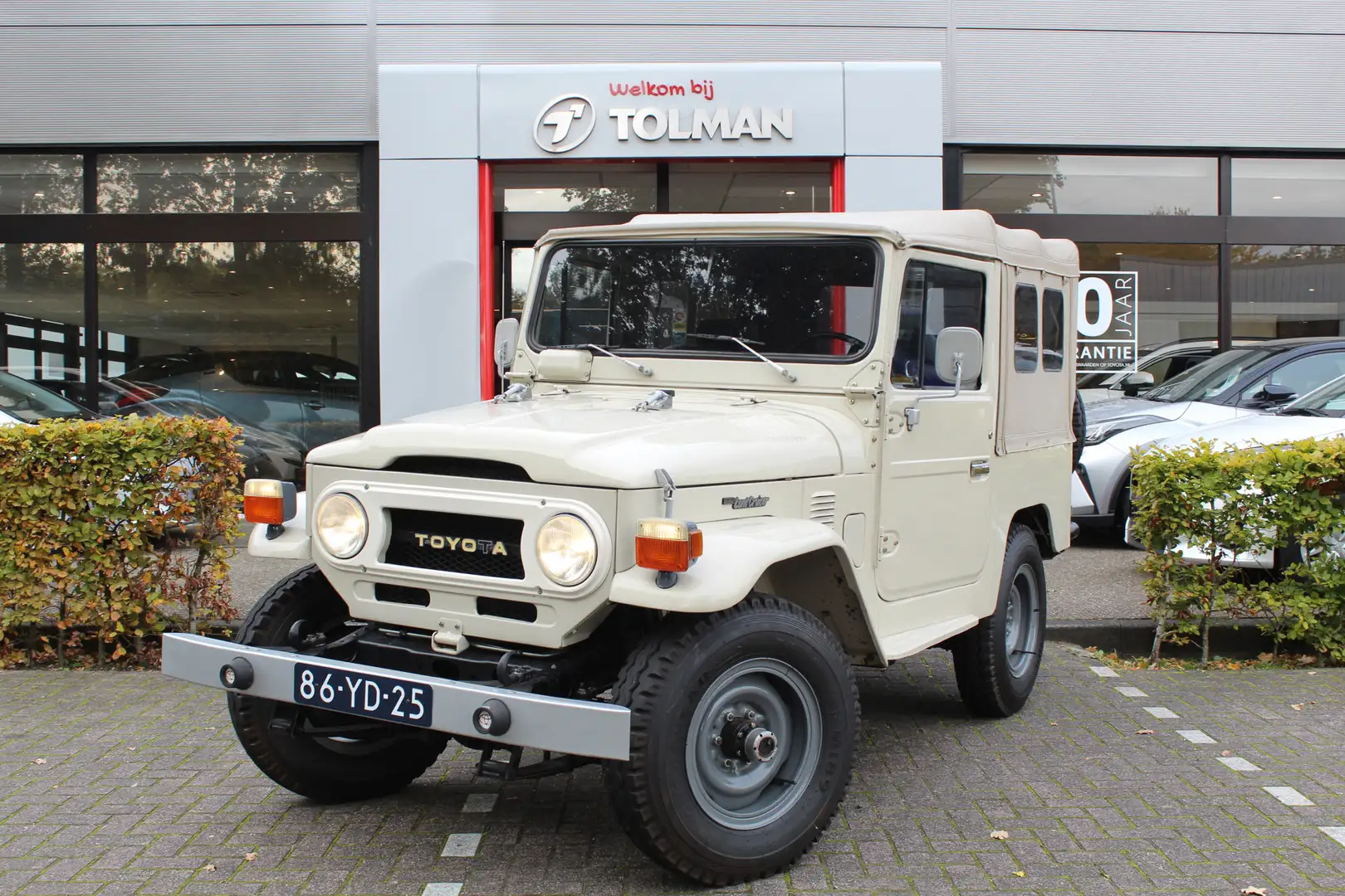Toyota Land Cruiser 4.2 Bruin - 1