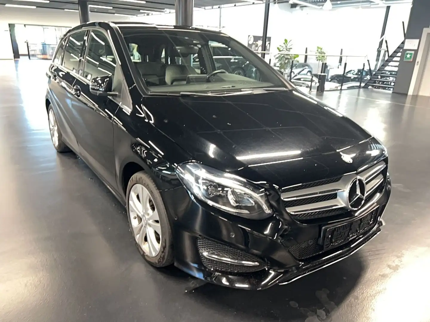 Mercedes-Benz B 180 B 180 CDI Leder,AHK,1 Hand Noir - 2