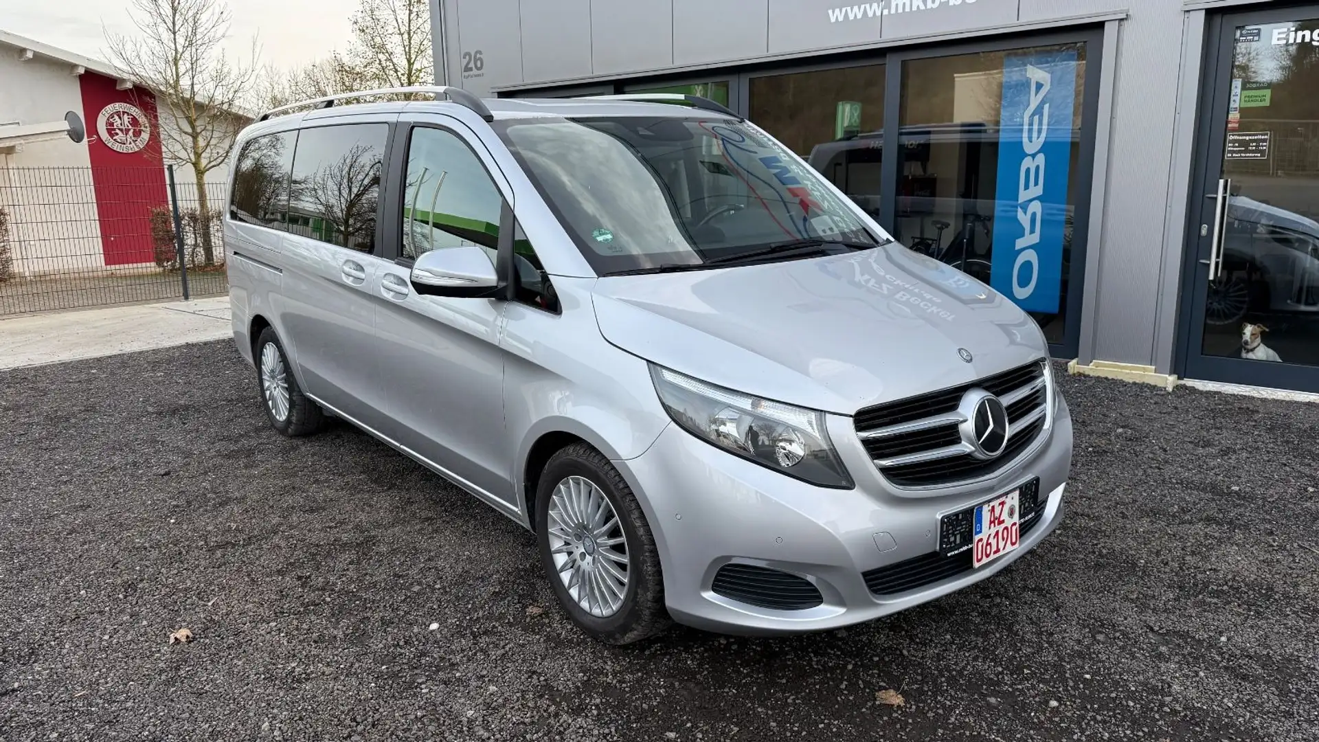 Mercedes-Benz V 220 V -Klasse V250 D CDI EDITION lang Silber - 1