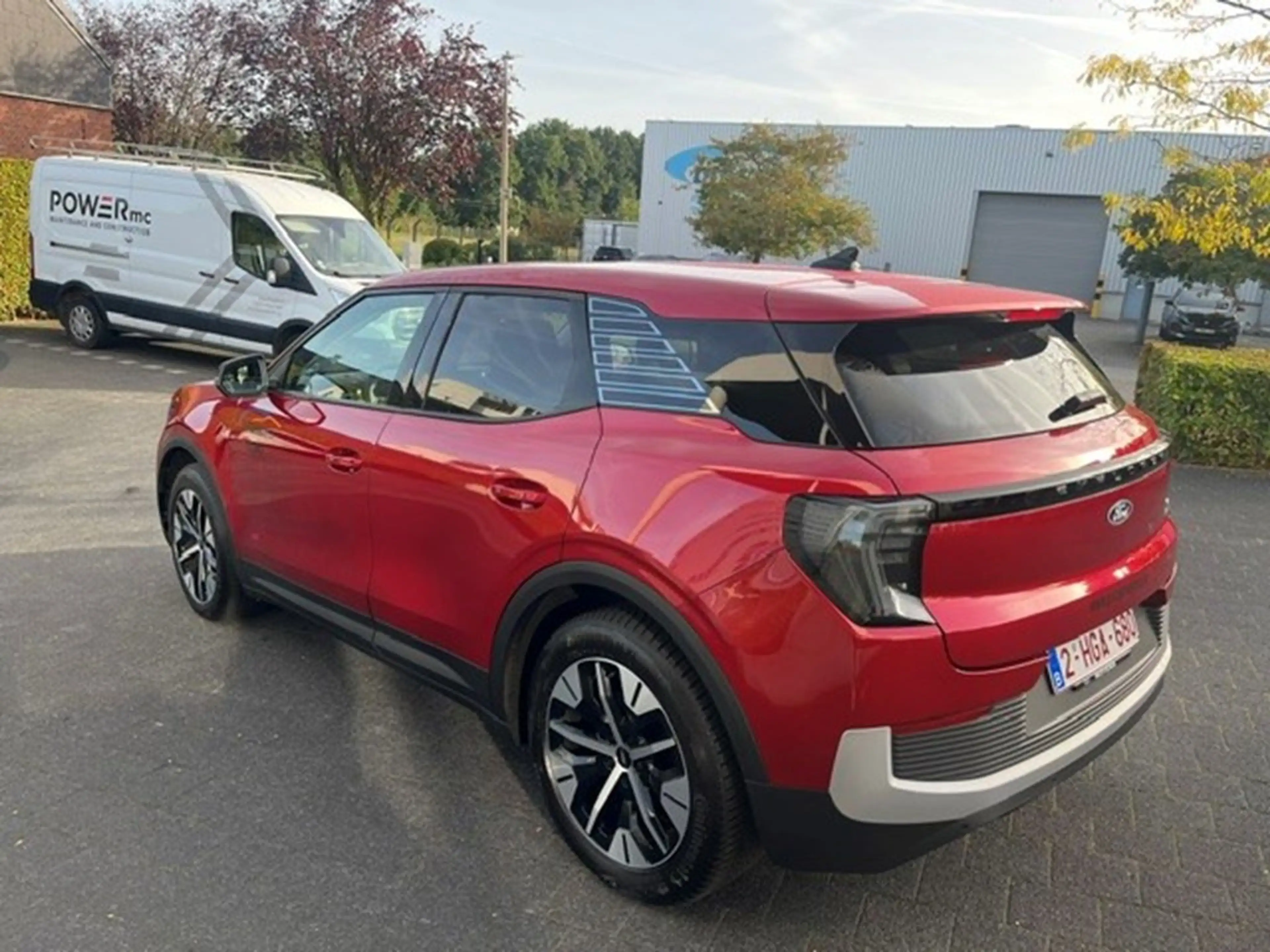 Ford Explorer electric — photo 2