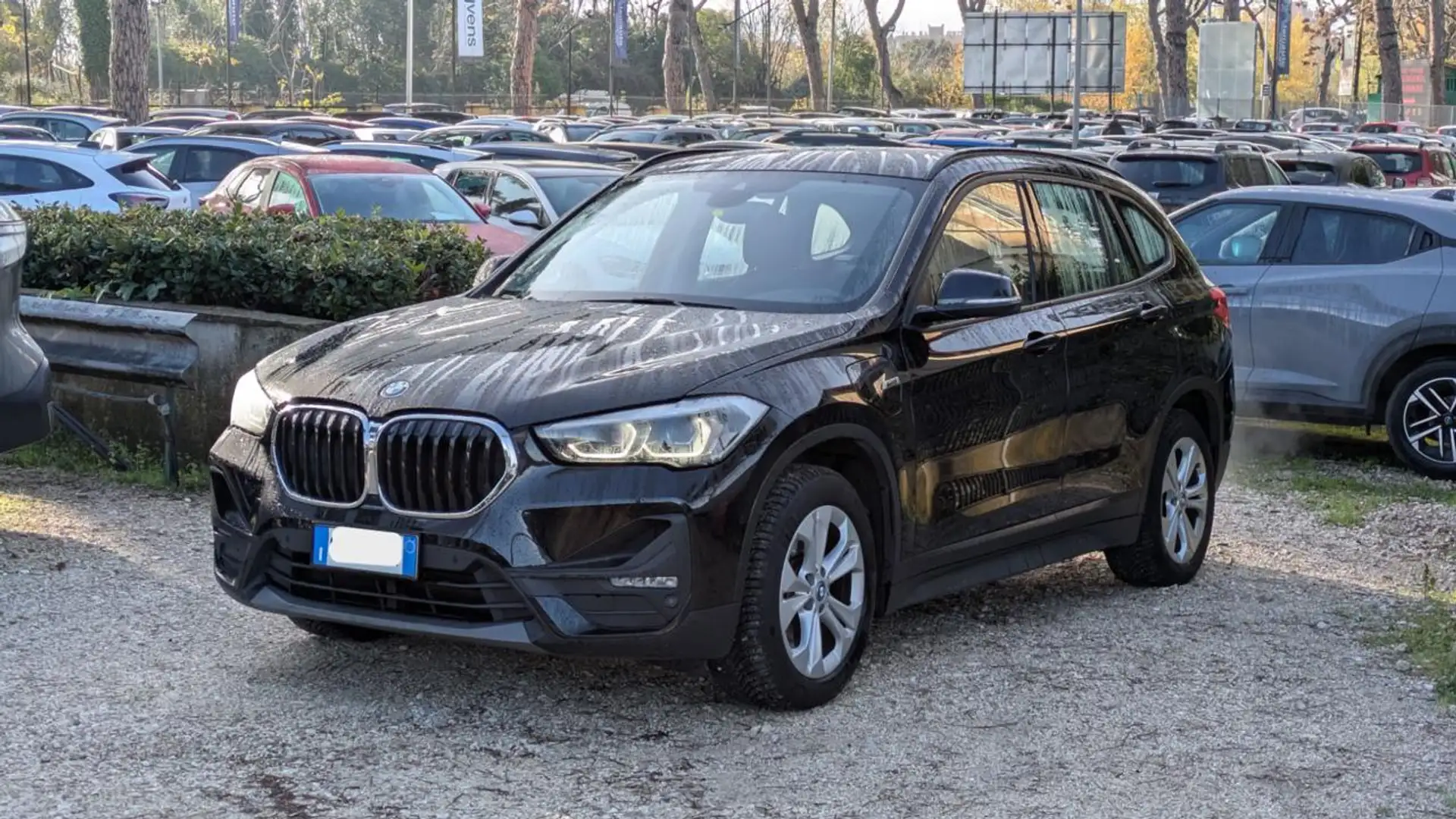 BMW X1 PLUG IN BUSINESS ADVANT. 1.5cc 220cv(125cv) XDRIVE Nero - 2
