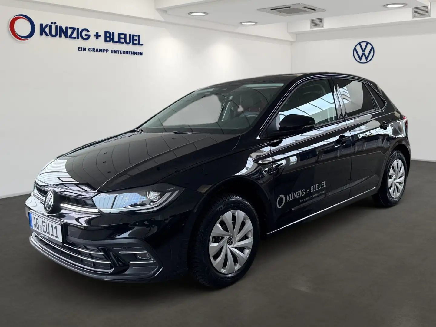 Volkswagen Polo Polo Style 1.0 TSI DSG Navi Assistenz Matri Schwarz - 1