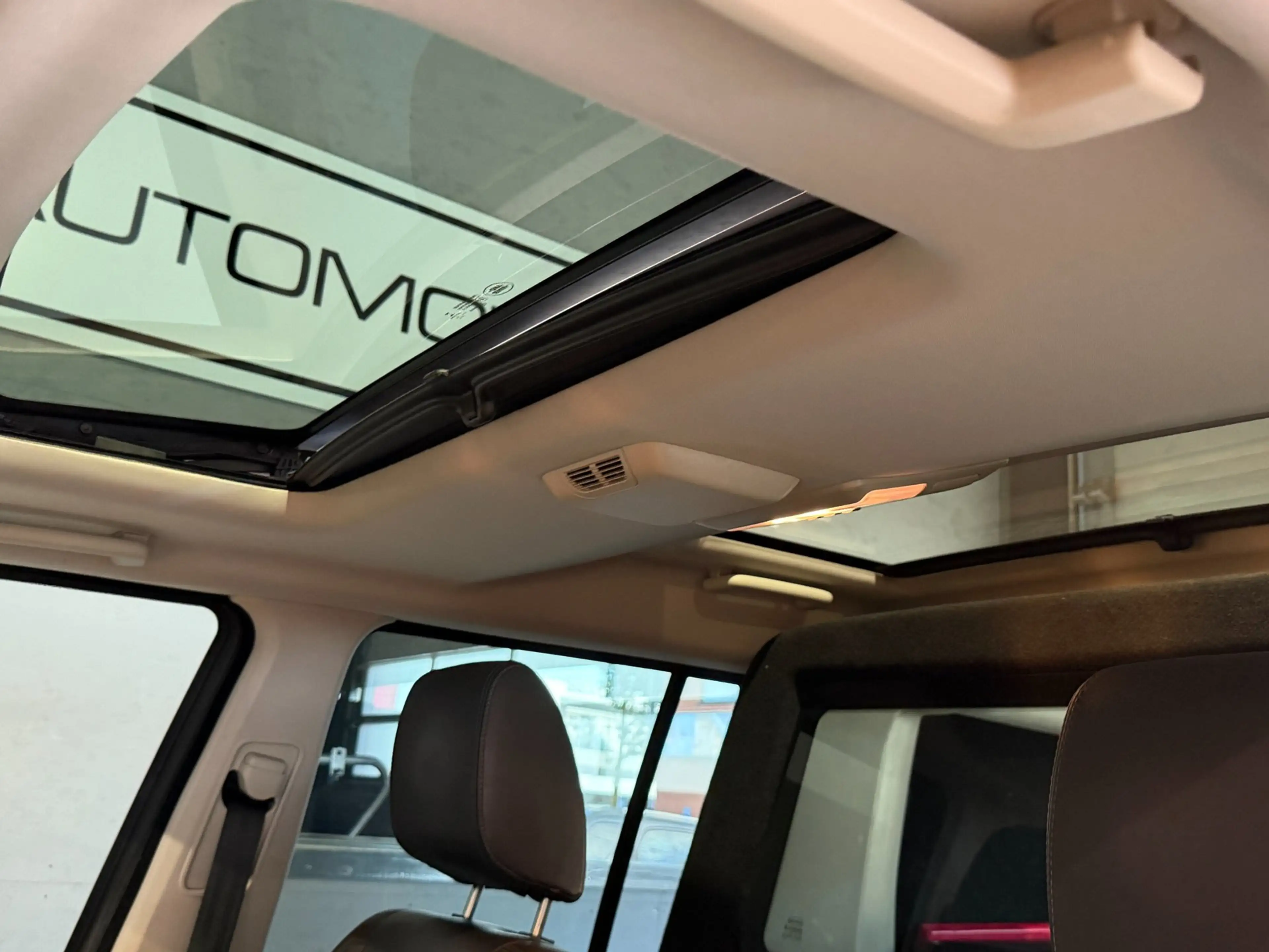 Land Rover Discovery 3.0 SDV6 HSE|EURO 6|MARGE| FaceLift !! — photo 13