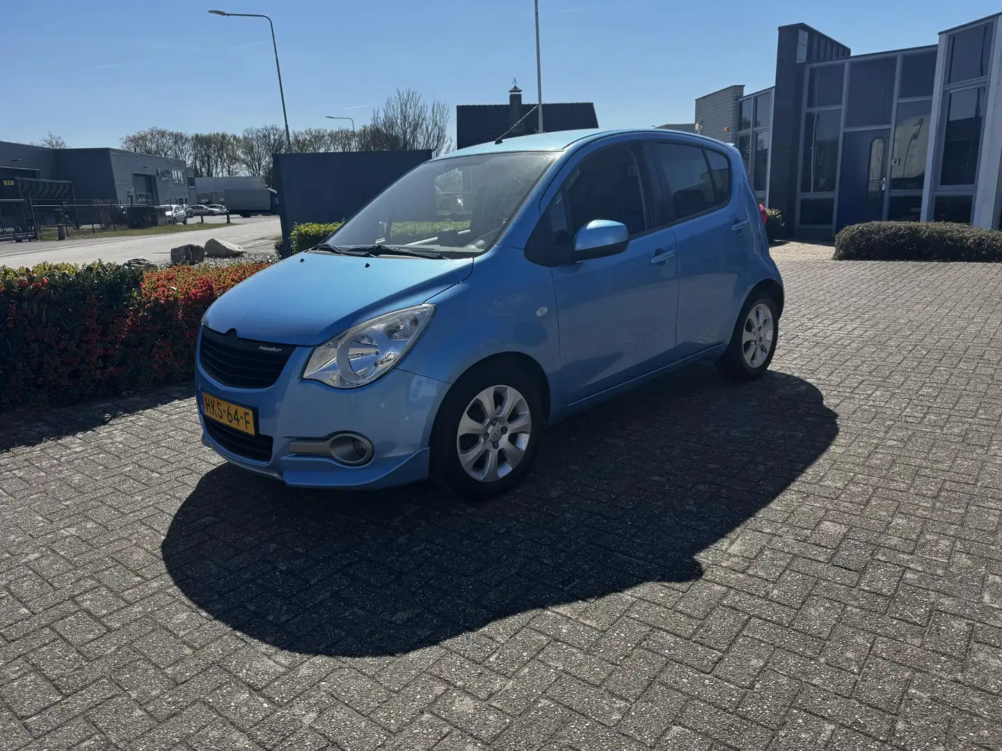 Opel Agila 1.0 Essentia Blauw - 1