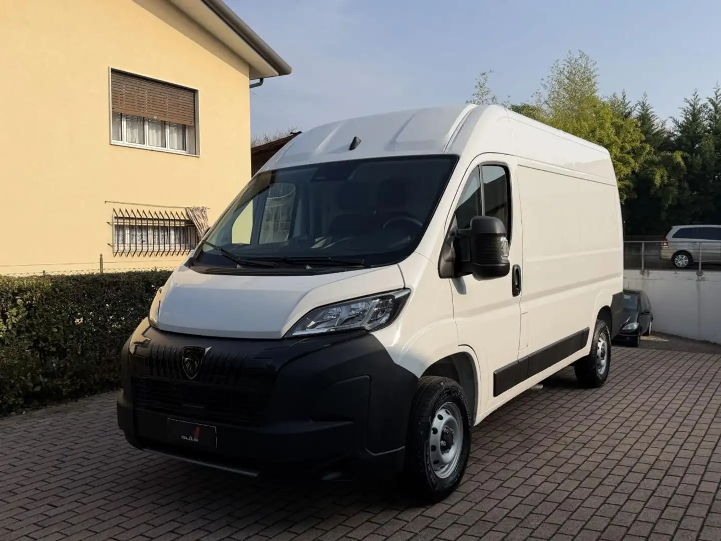 Peugeot Boxer 33 2.2 BlueHDi 140 S&S PM-TM Furgone KM ZERO Bianco - 2