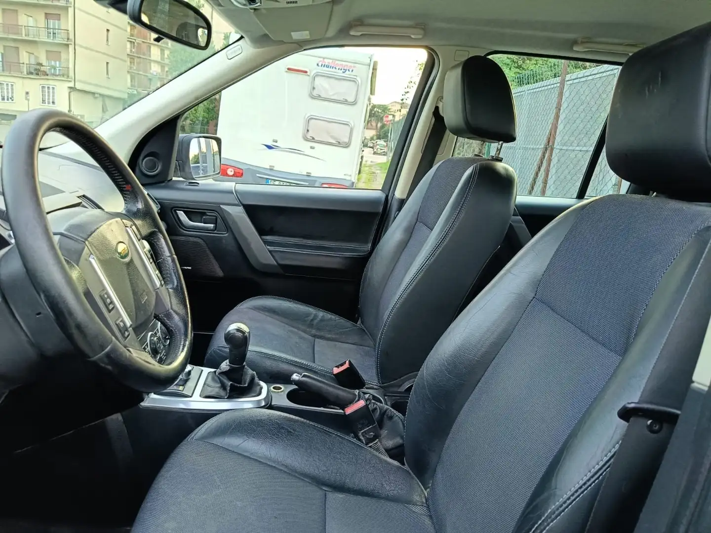 Land Rover Freelander 2.2 Diesel 4x4 - Gancio Traino Nero - 2