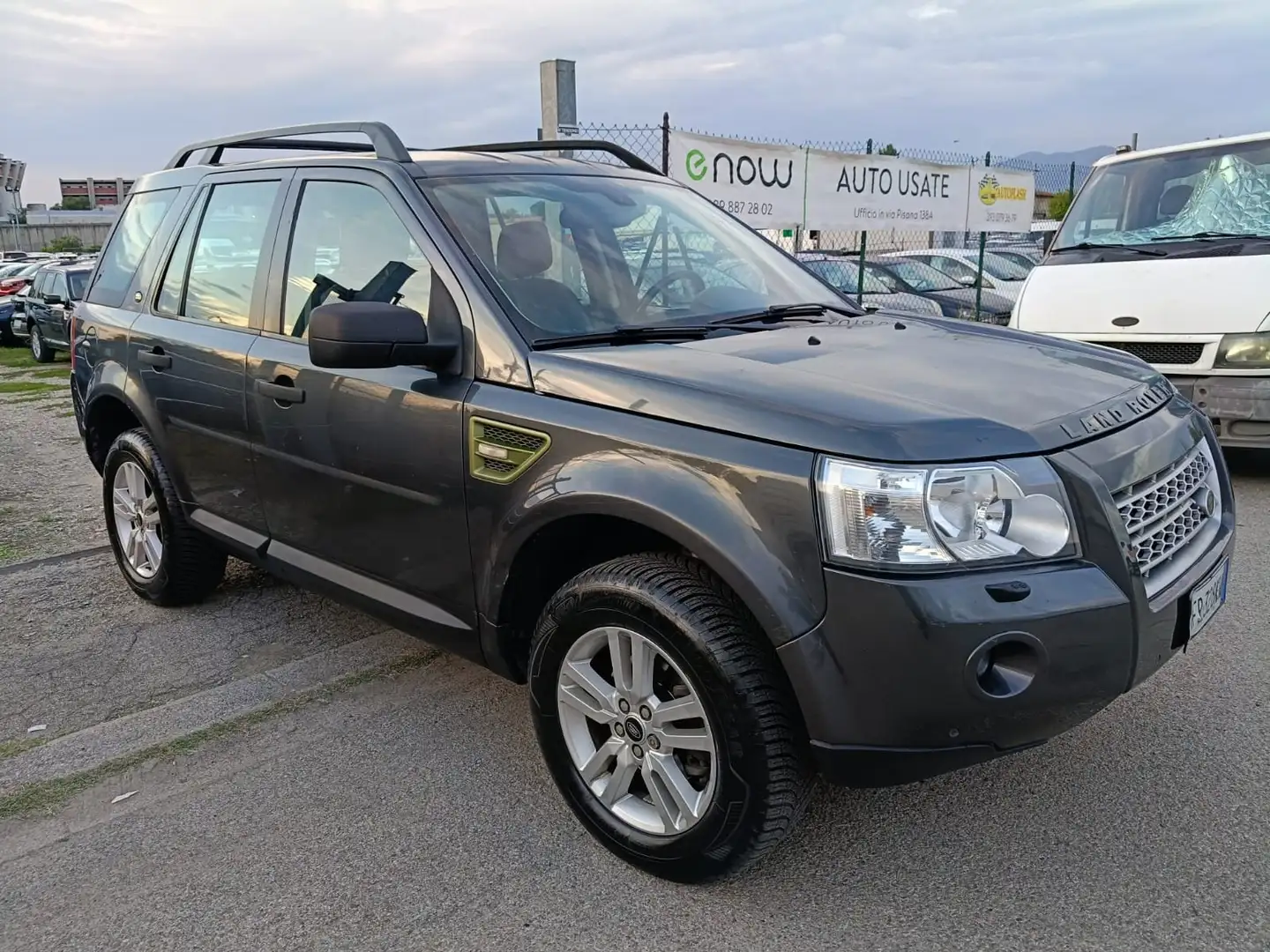 Land Rover Freelander 2.2 Diesel 4x4 - Gancio Traino Nero - 1