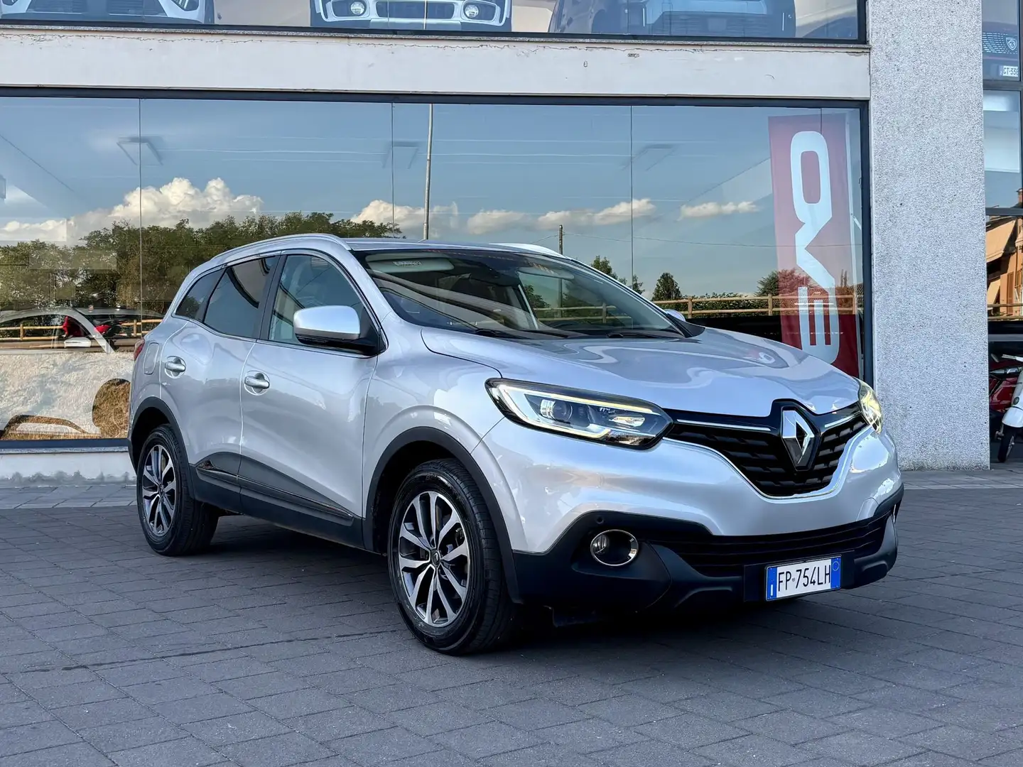 Renault Kadjar TCe 130CV EDC Energy Hypnotic Gris - 1