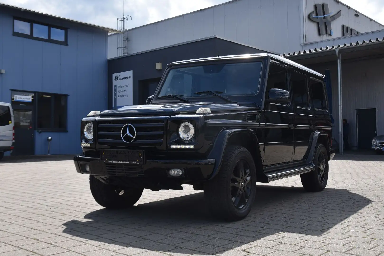 Mercedes-Benz G 350 G -Modell Station G 350 BlueTec Black - 1