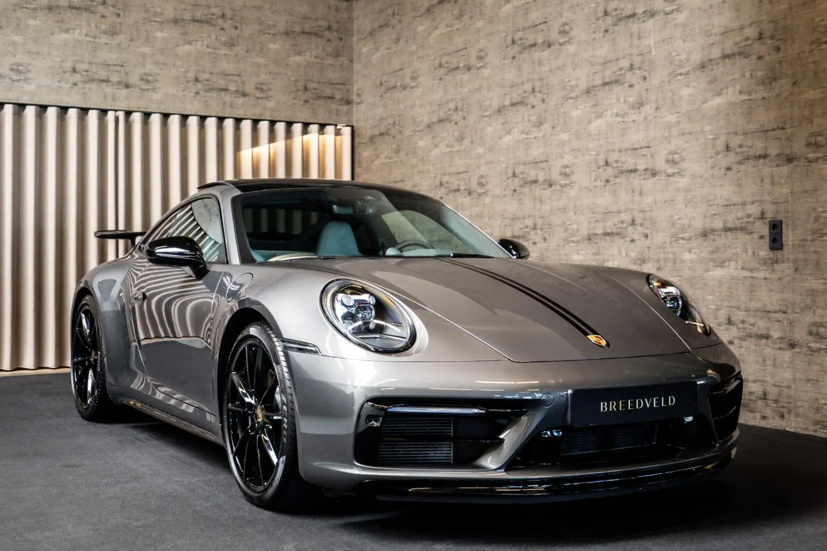 Porsche 992 3.0 Carrera 4 S 450pk Aero-pack, Burmester Gris - 2