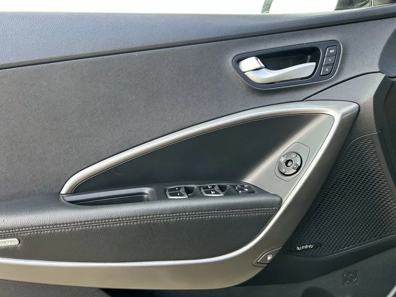 Hyundai SANTA FE снимка Hyundai SANTA FE