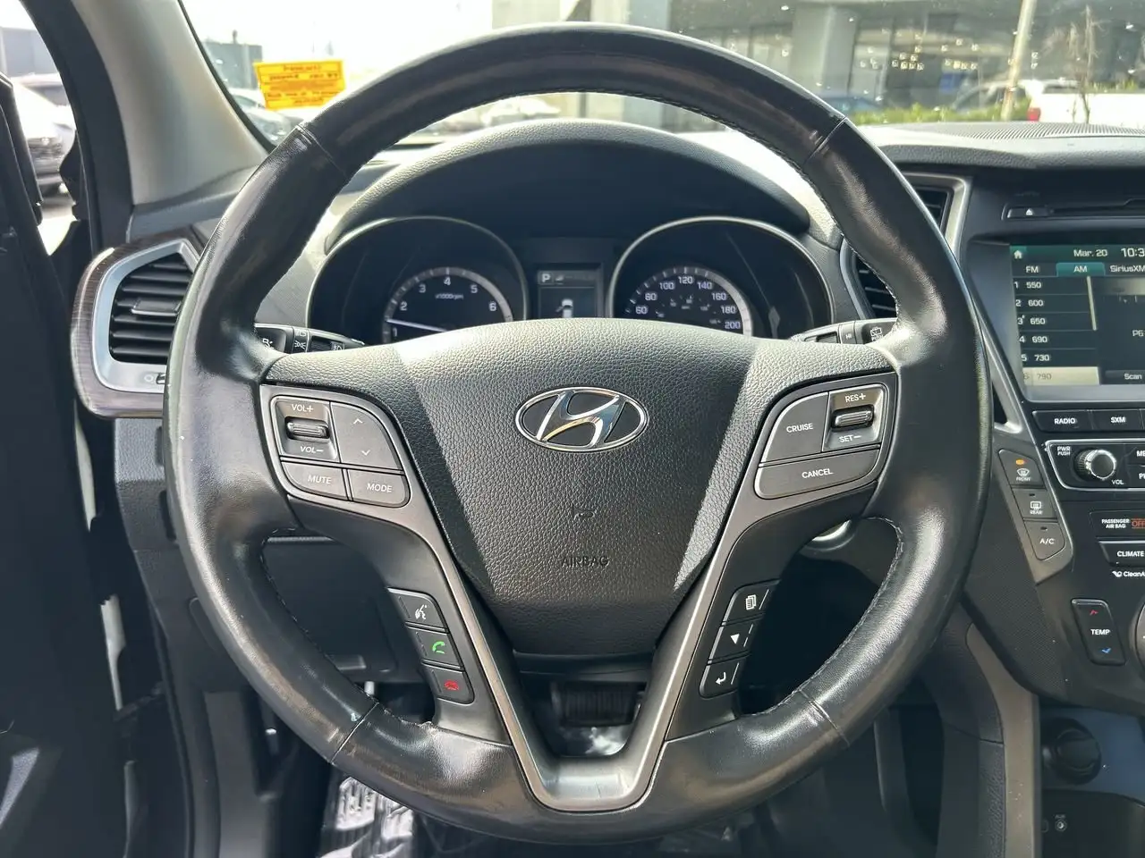 Hyundai SANTA FE снимка Hyundai SANTA FE
