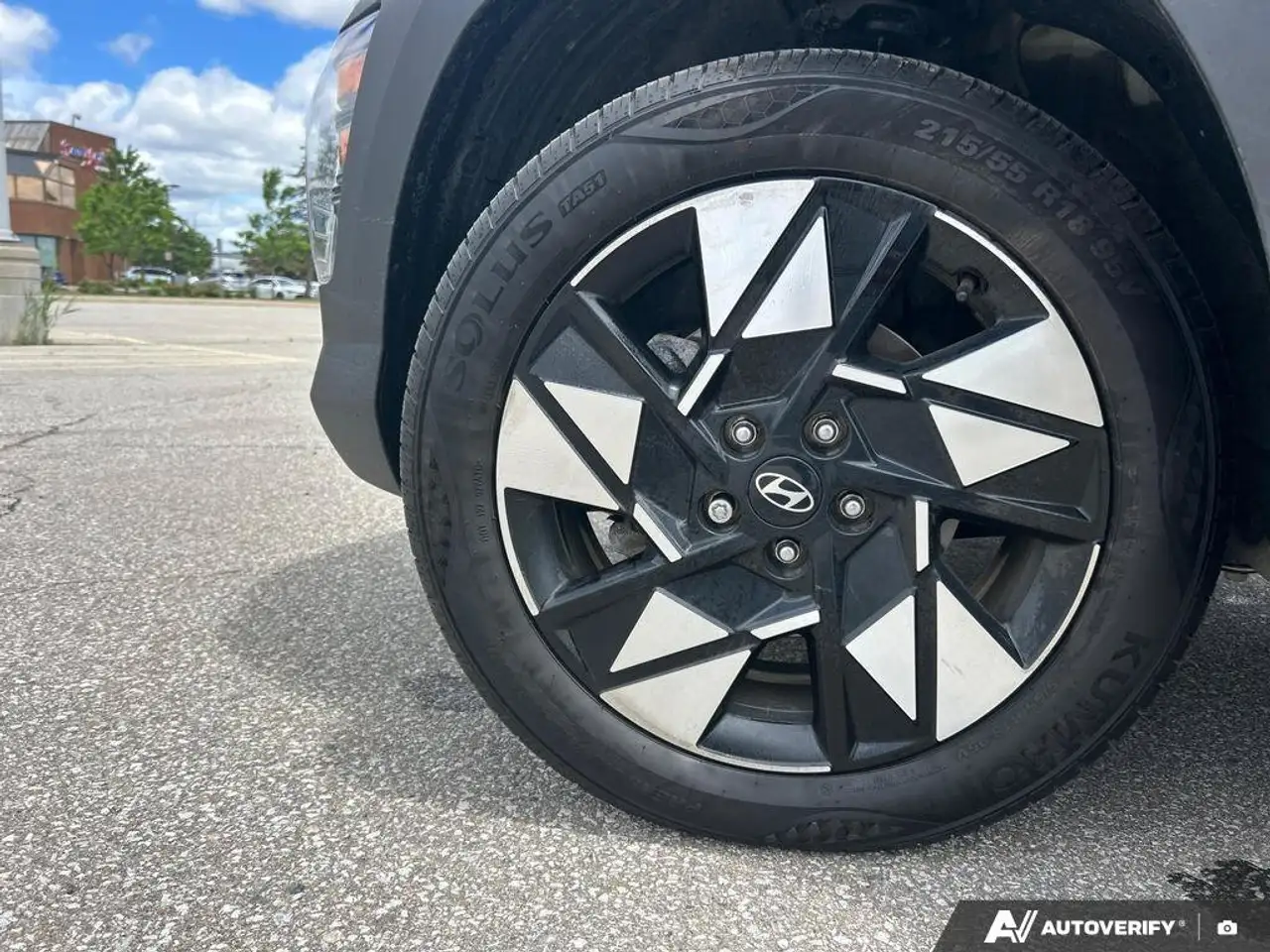 Hyundai KONA снимка Hyundai KONA